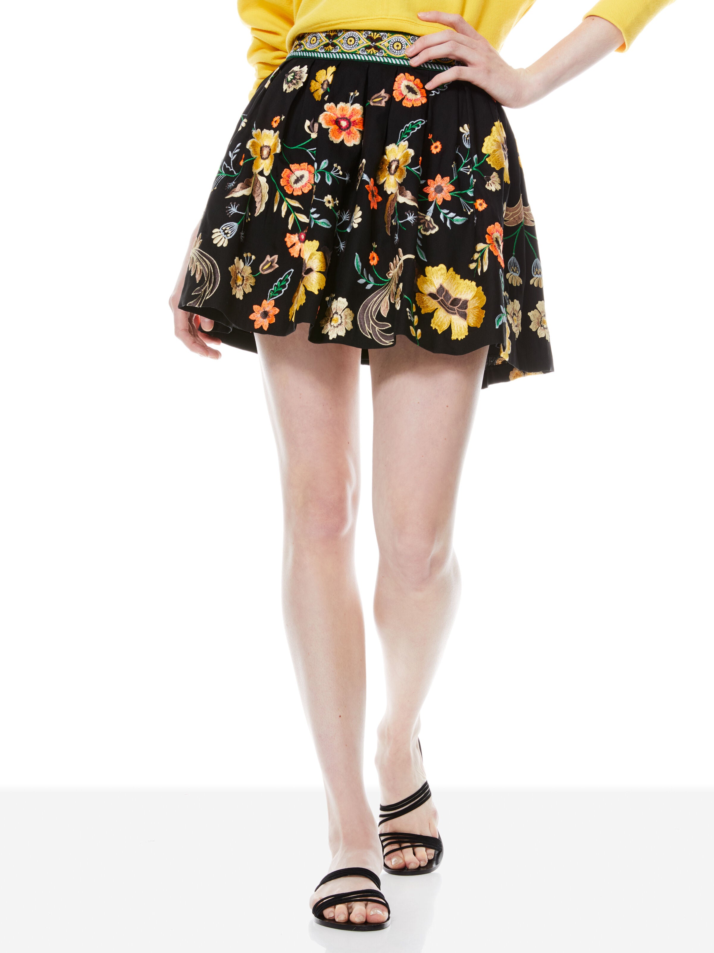 FIZER EMBROIDERED MINI SKIRT