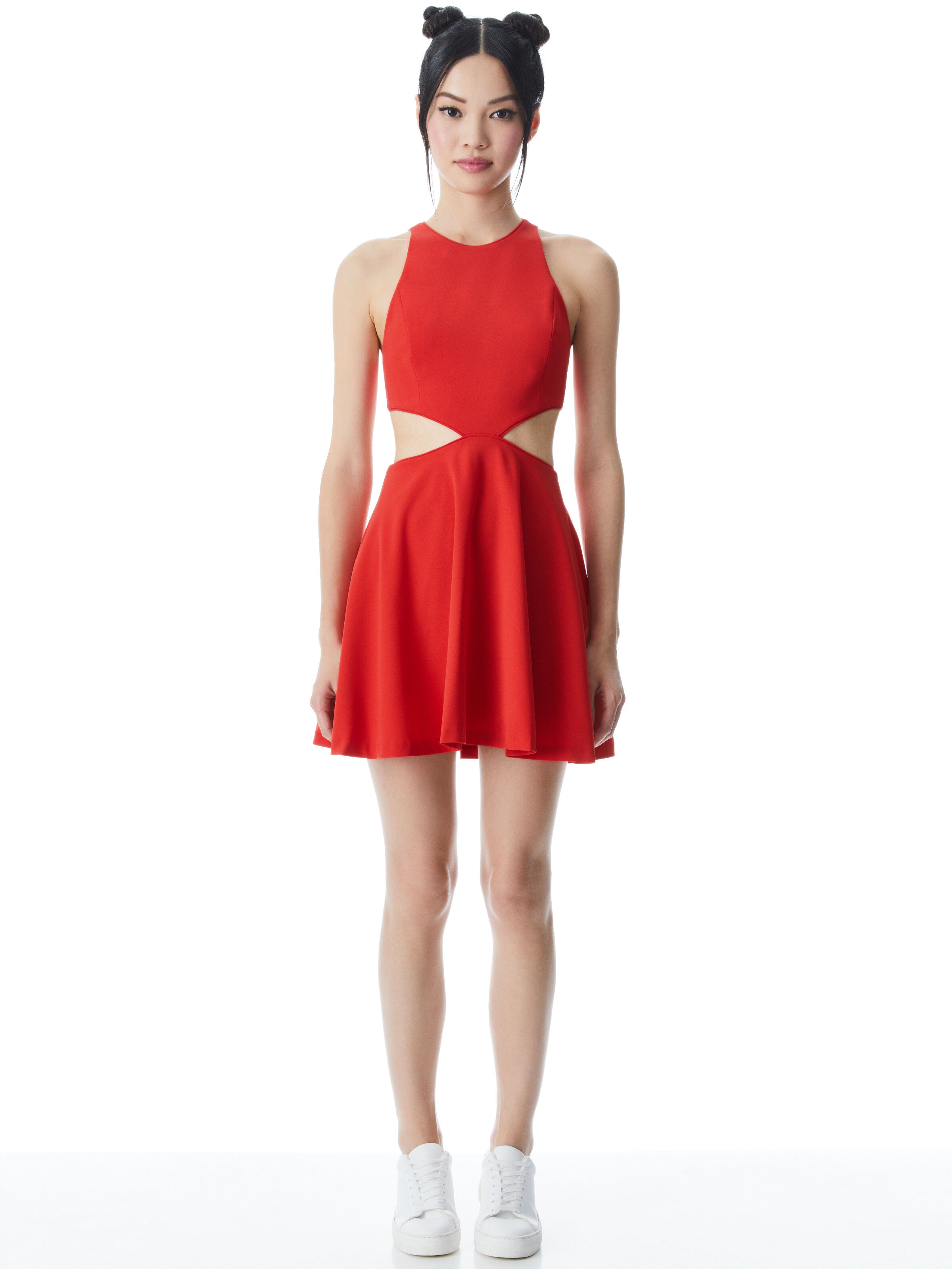 ROBE COURTE DÉCOUPÉE CARA
