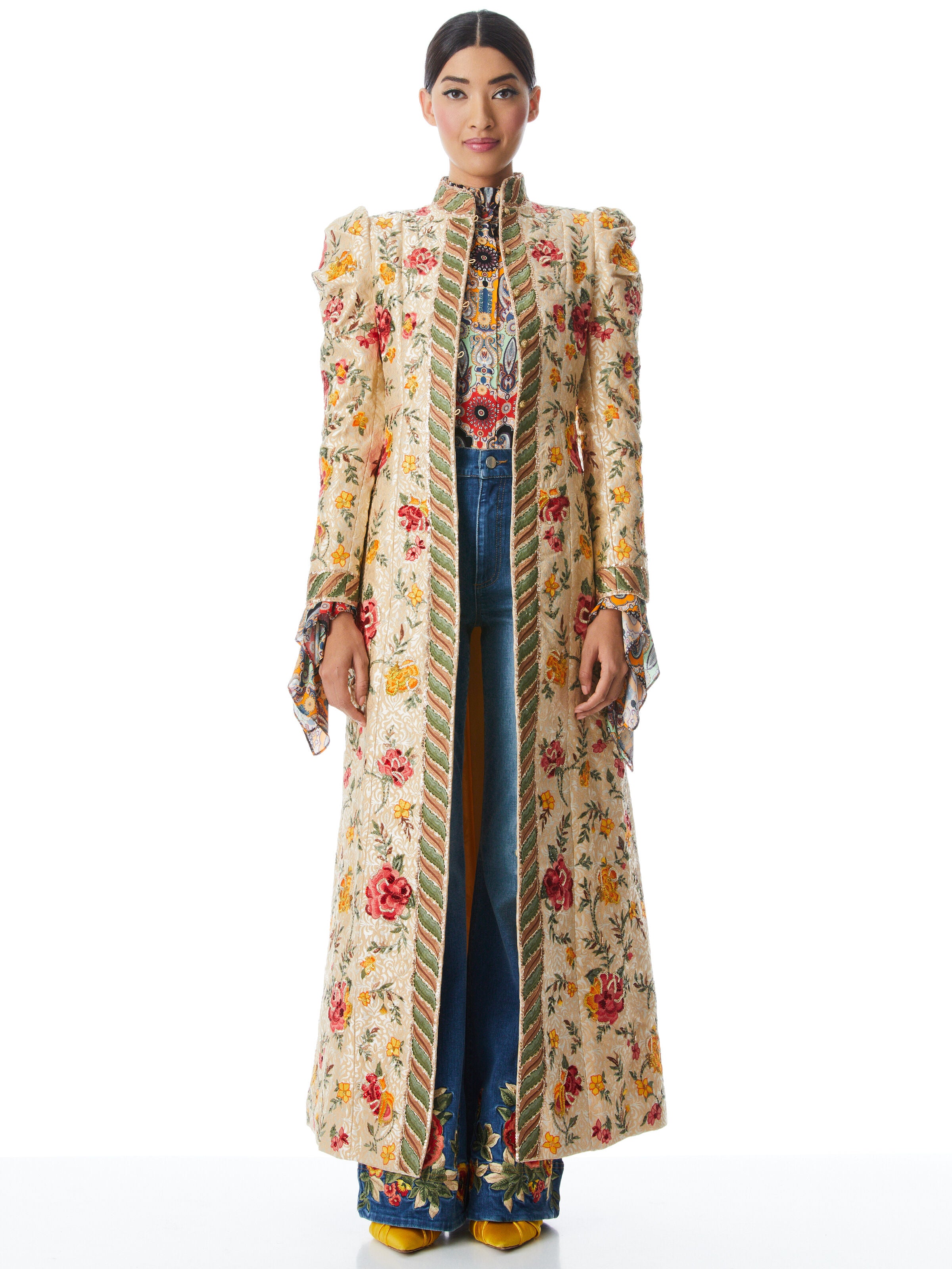 MAXI CAPPOTTO THOMAS CON RICAMO E MANICHE A SBUFFO