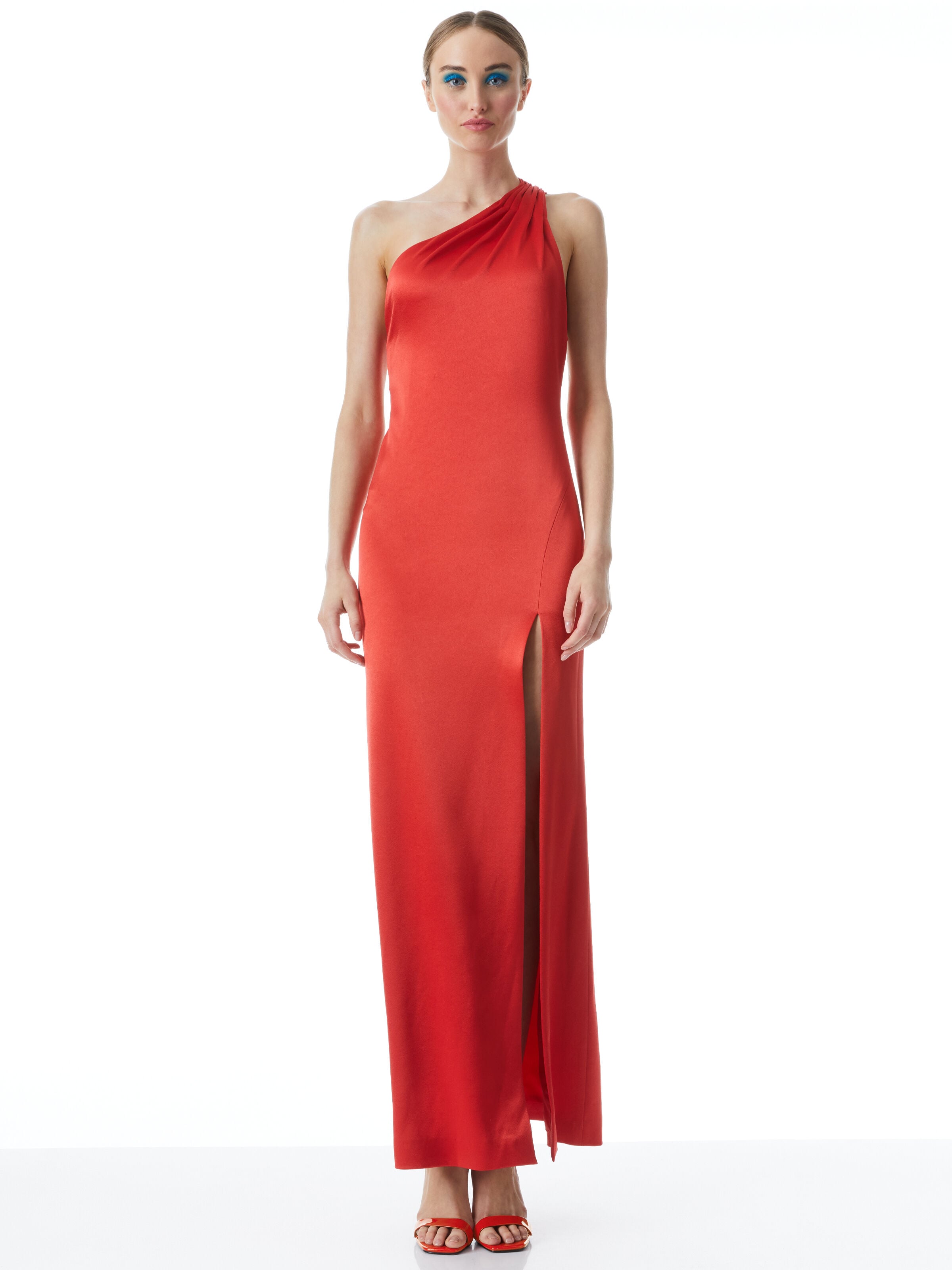ROBE AJUSTÉE ASYMÉTRIQUE PAULETTE