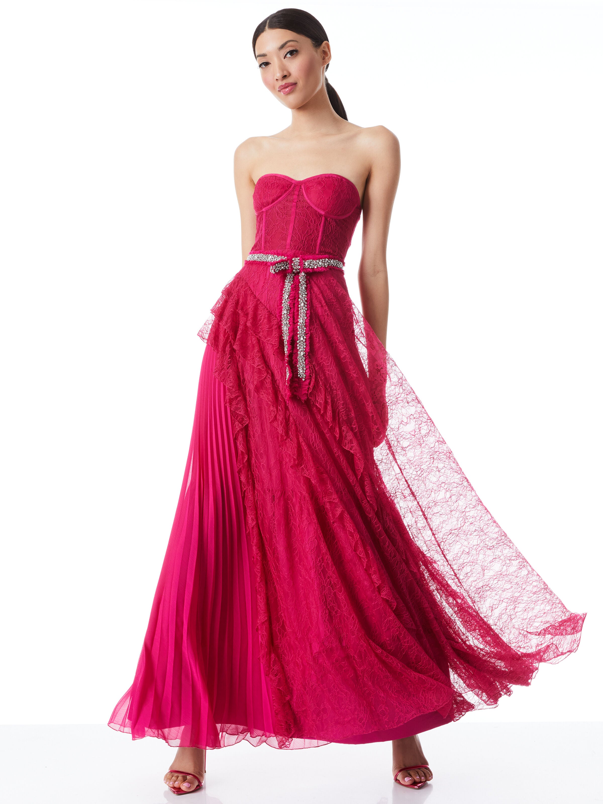 Robe de bal plissée à volants BREE