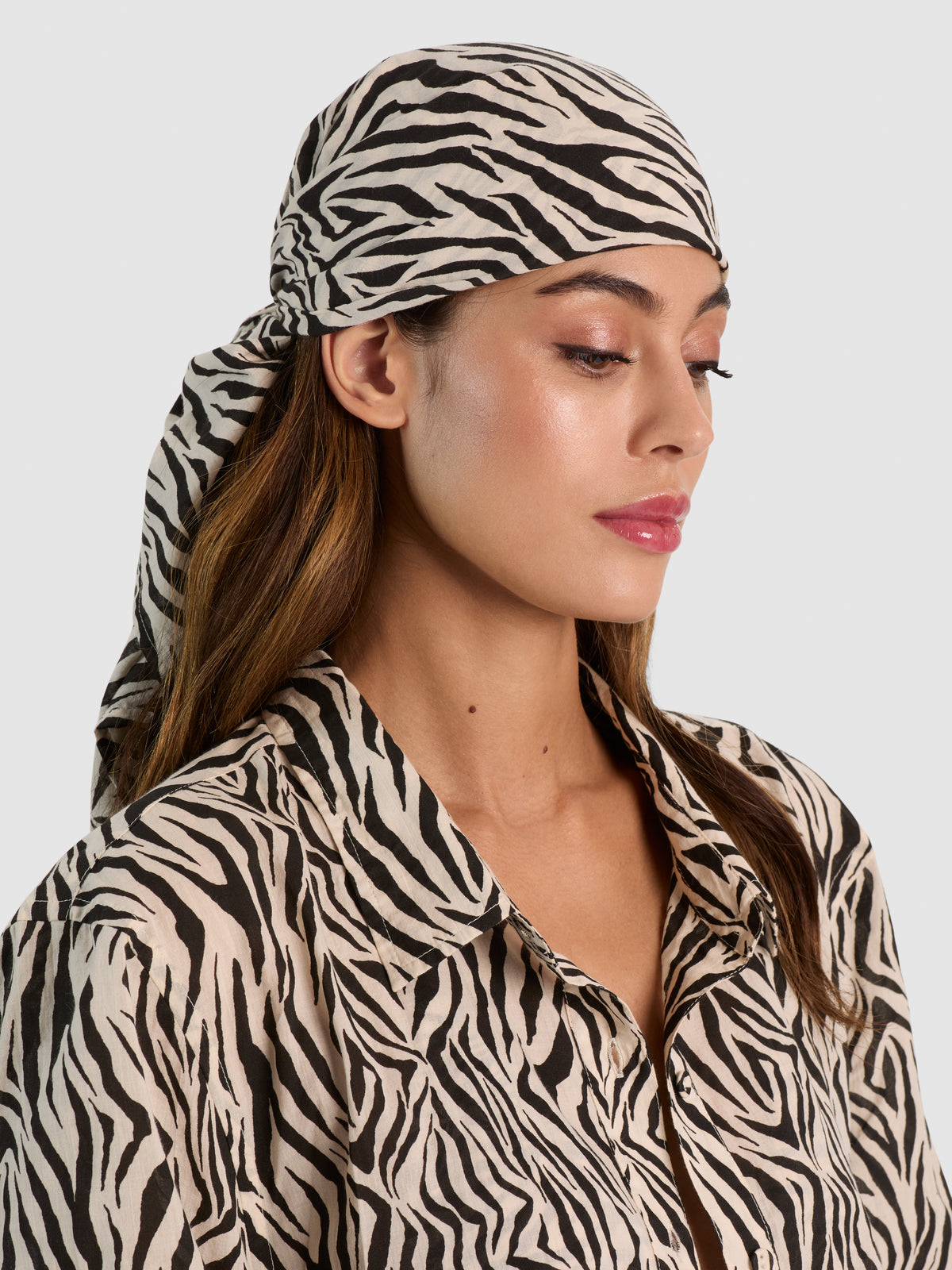 A+O X CONIGLIO PALM BEACH SEAVIEW SCARF-ZEBRA PRINT-ALICE + OLIVIA