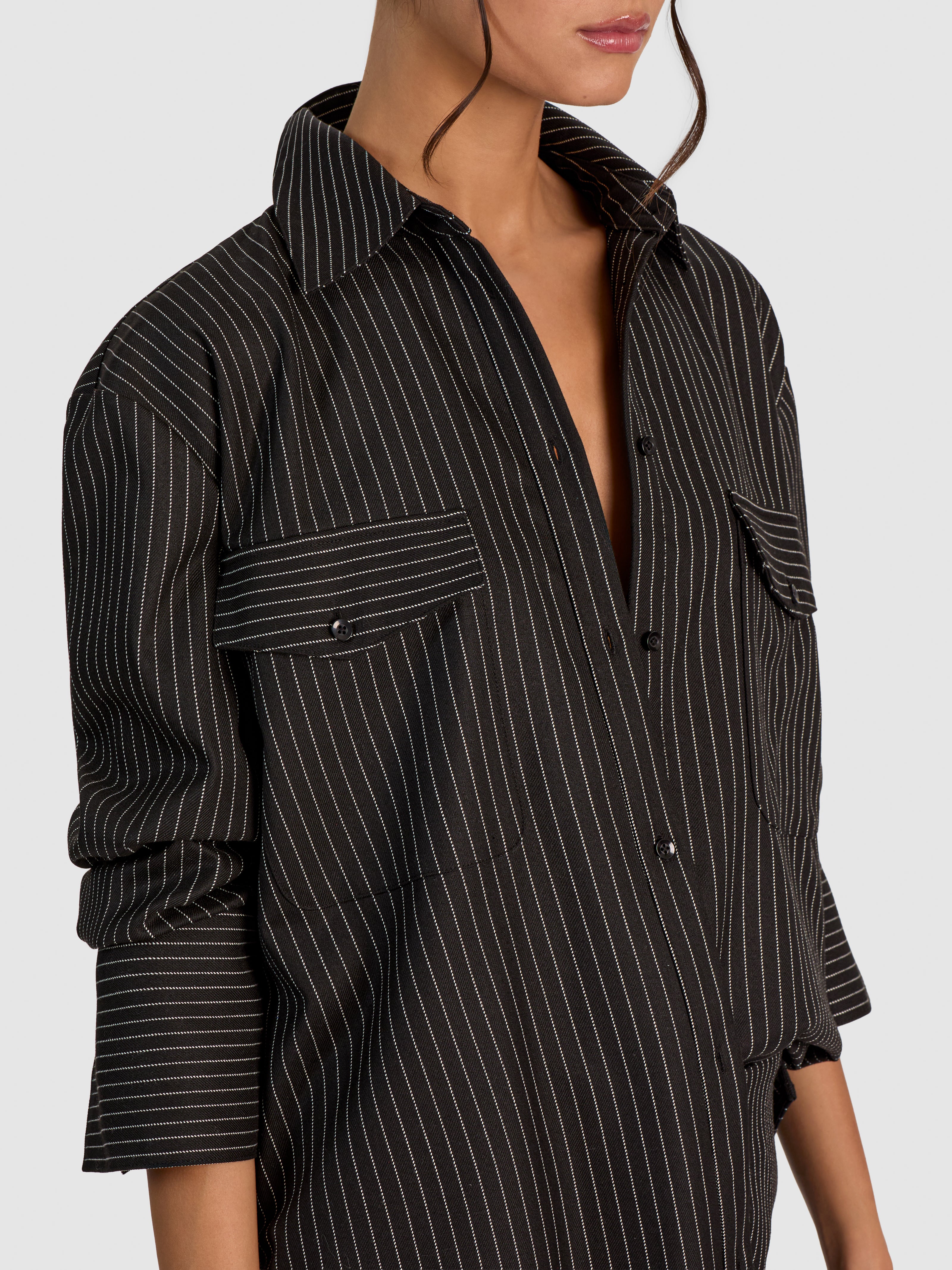 FINELY OVERSIZED UTILITY SHIRT-BLACK/OFF WHITE-ALICE + OLIVIA