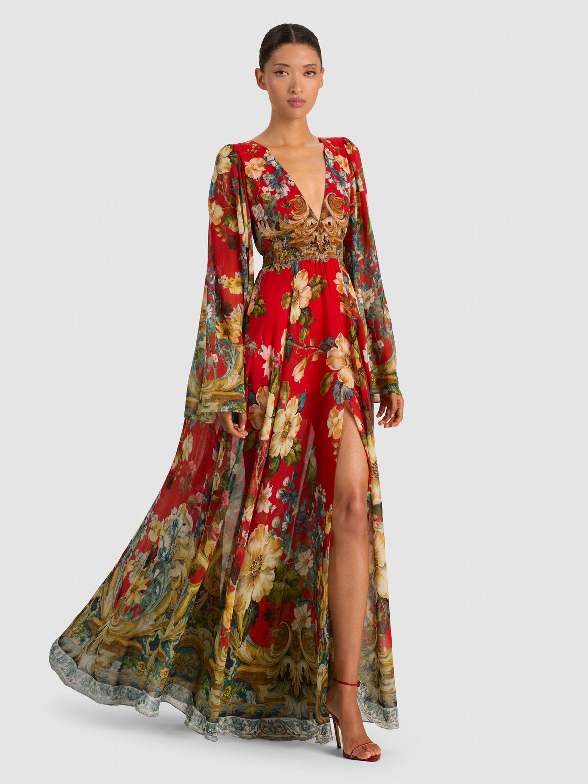 ROBE LONGUE ÉVASÉE MANCHES EVASÉES DÉCOLLETÉ EN V PROFOND ISLA-GARDEN VISTA CANDY APPLE-ALICE + OLIVIA