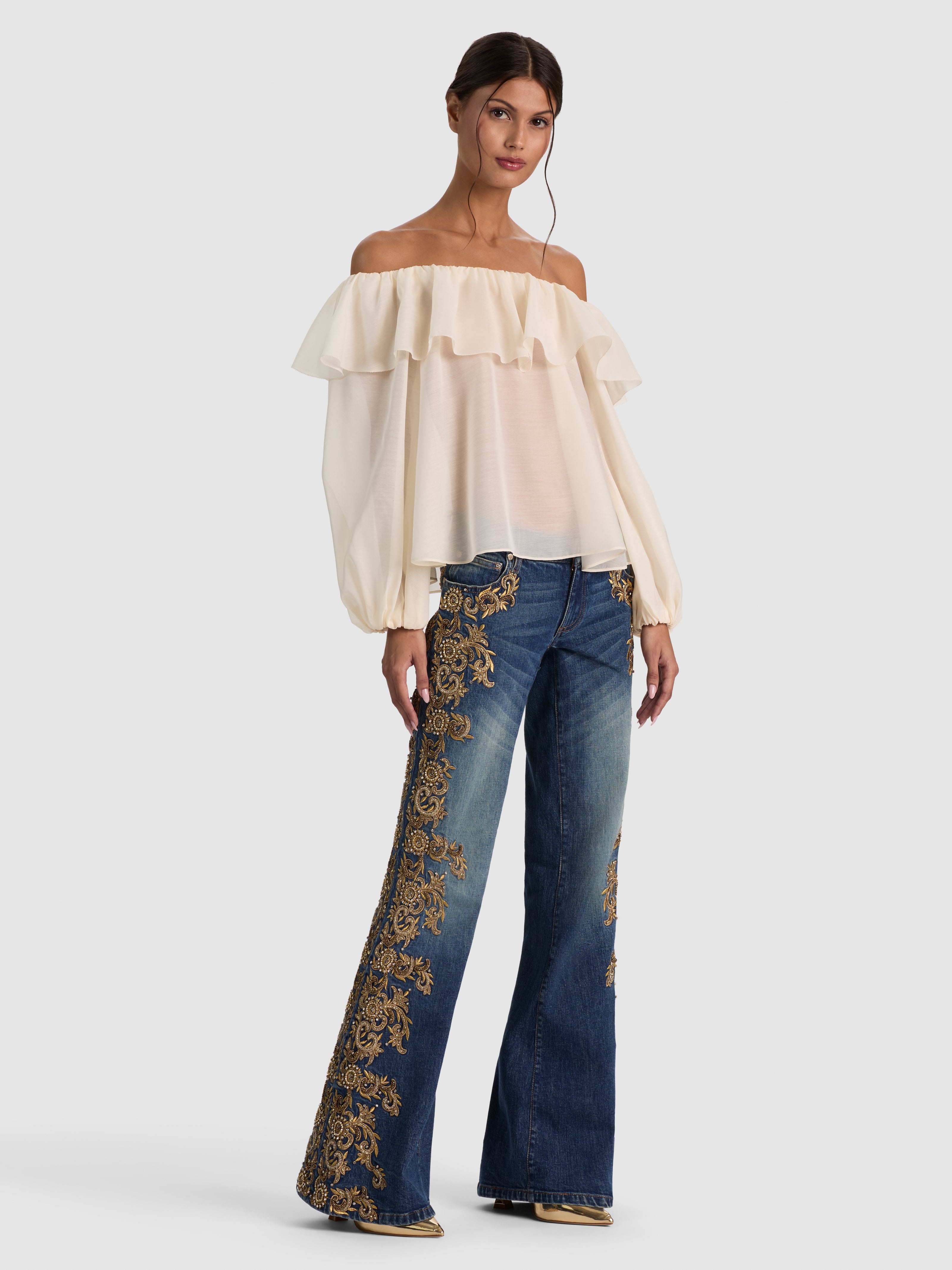 ALTA OFF THE SHOULDER RUFFLE BLOUSE-CHINO-ALICE + OLIVIA
