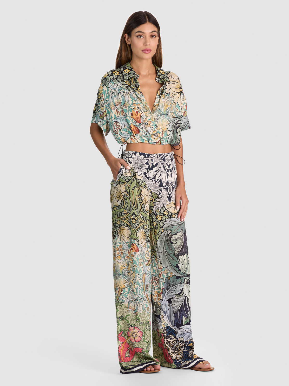 PANTALONI ALLA CAVIGLIA A VITA MEDIA CON COULISSE-MASTERPIECE E-ALICE + OLIVIA