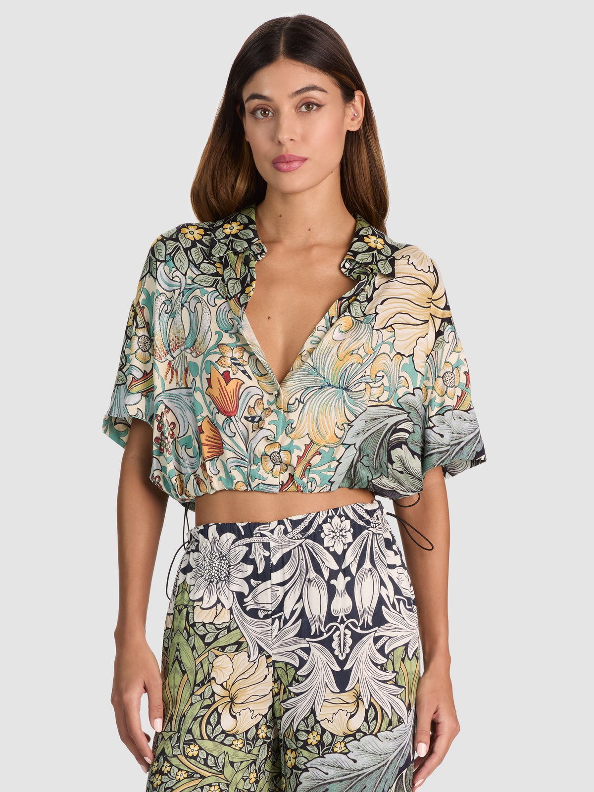 MIO BTN DWN SS BUBBLE TOGGLE TOP CROP-MASTERPIECE E-ALICE + OLIVIA