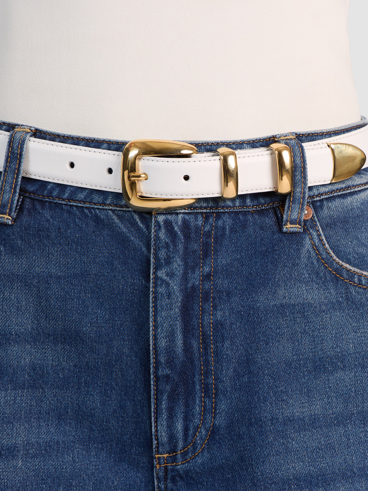 HAYDEN BUCKLE BELT - OFF WHITE/GOLD