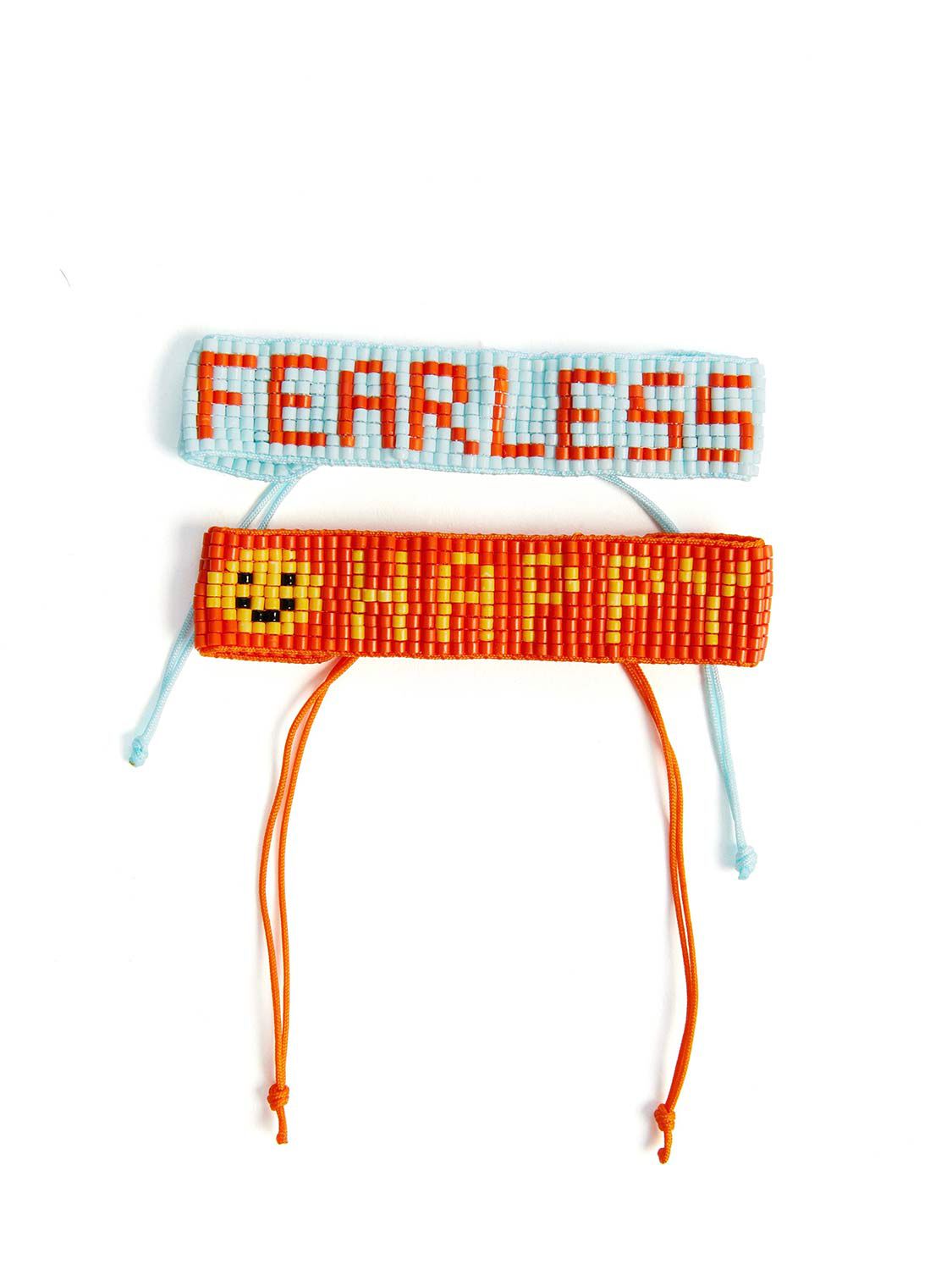 A+O X BIG FEELINGS CONFEZIONE DI BRACCIALETTI HAPPY FEARLESS-ALICE + OLIVIA