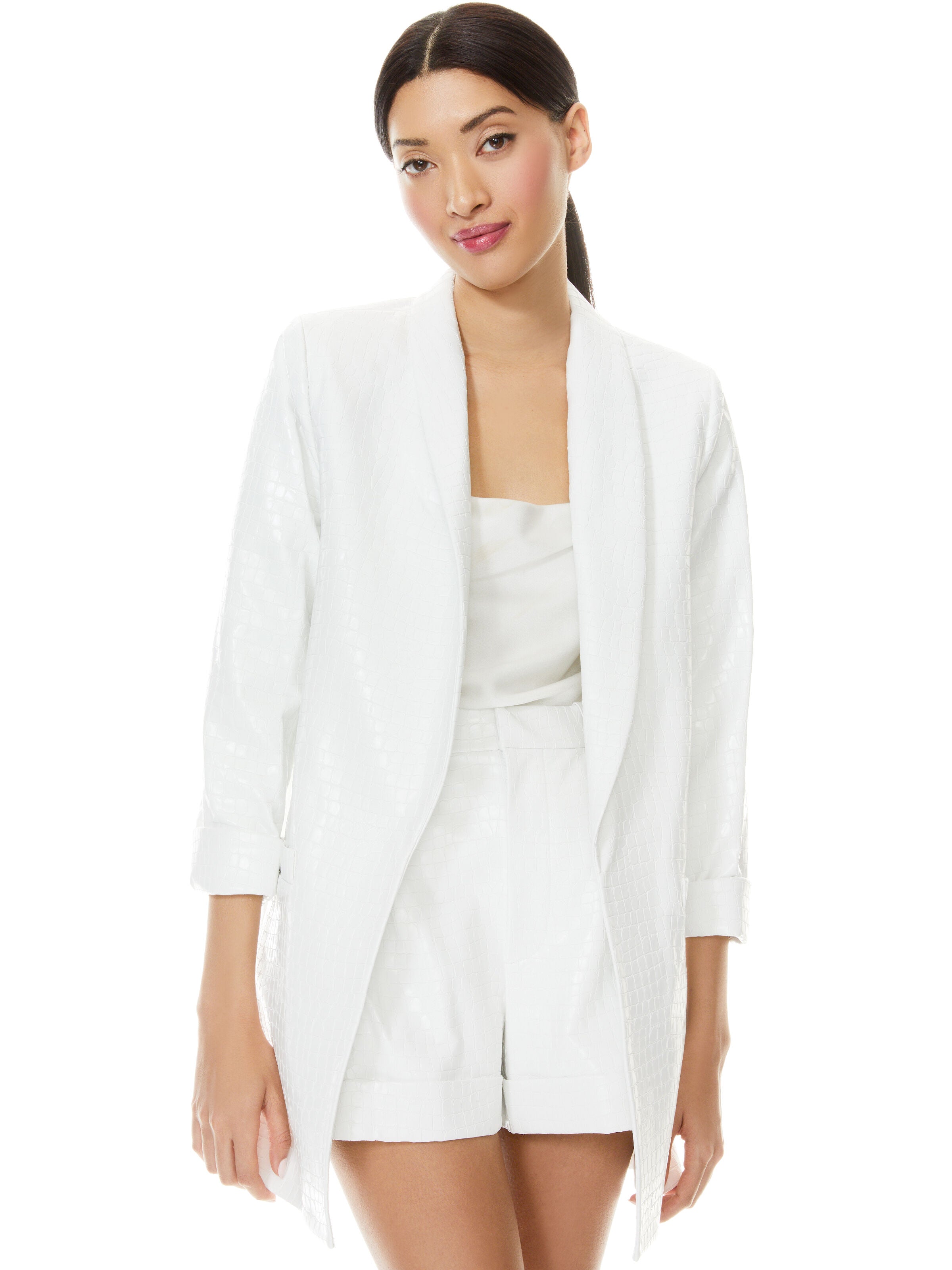 BLAZER KYLIE EN CUIR VÉGÉTALIEN AVEC COL CHÂLE-ALICE + OLIVIA
