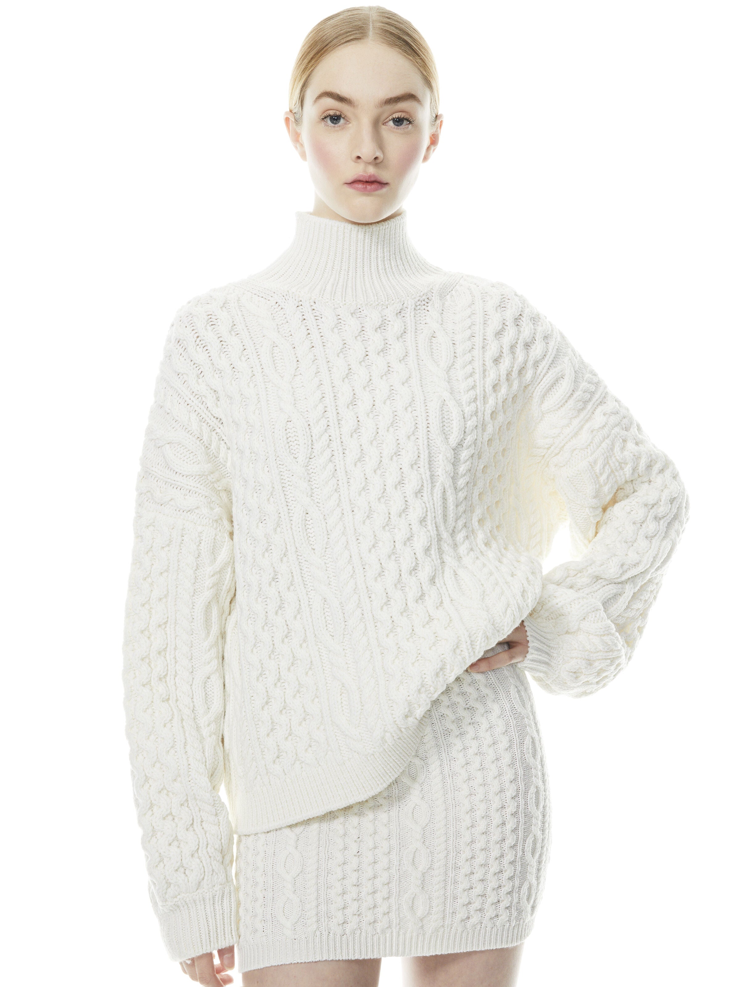 KENNY OVERSIZED TURTLENECK PULLOVER-DEEP CORAL-ALICE + OLIVIA