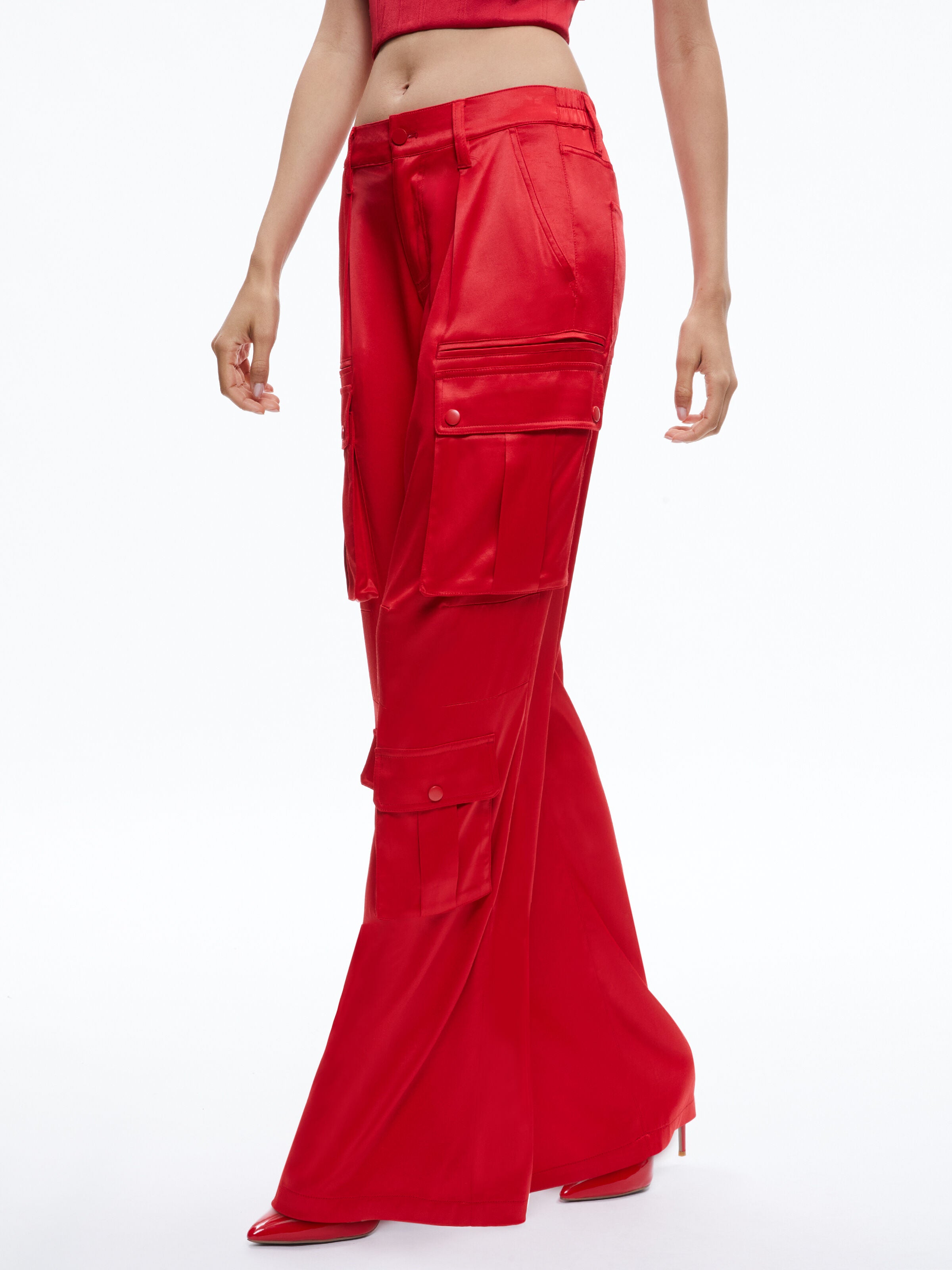 JOETTE LOW RISE CARGO PANT-Black-ALICE + OLIVIA
