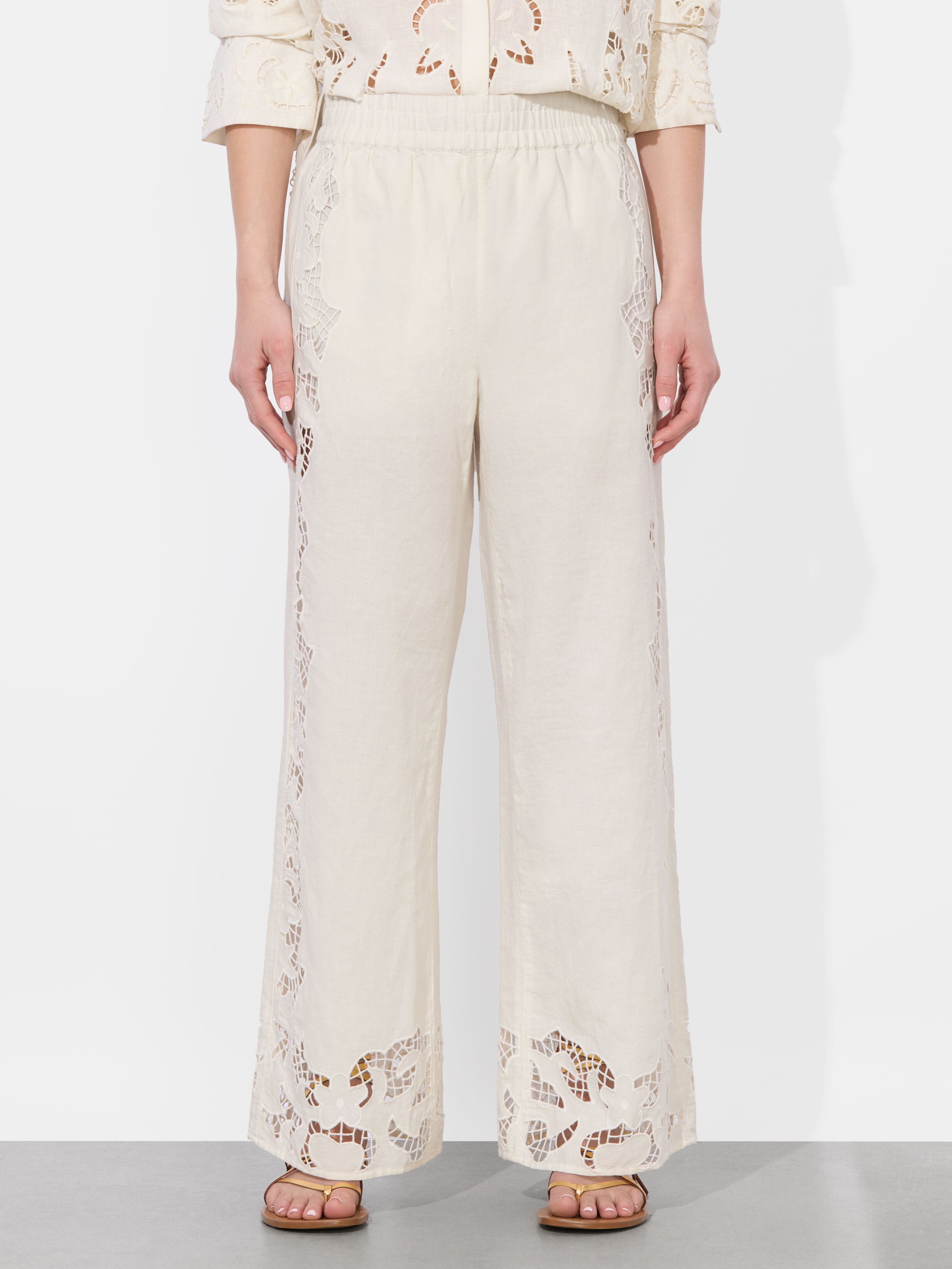 PANTALONE TANYA EYELET PULL ON-ALICE + OLIVIA