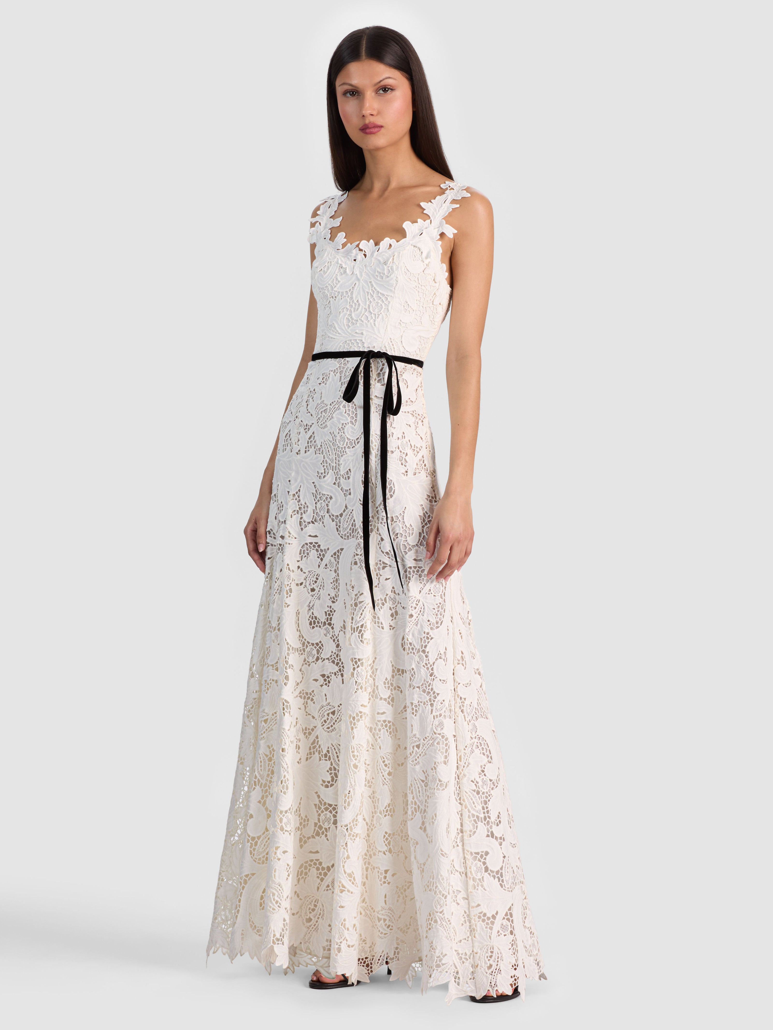 CALLA LACE MAXI DRESS in OFF WHITE
