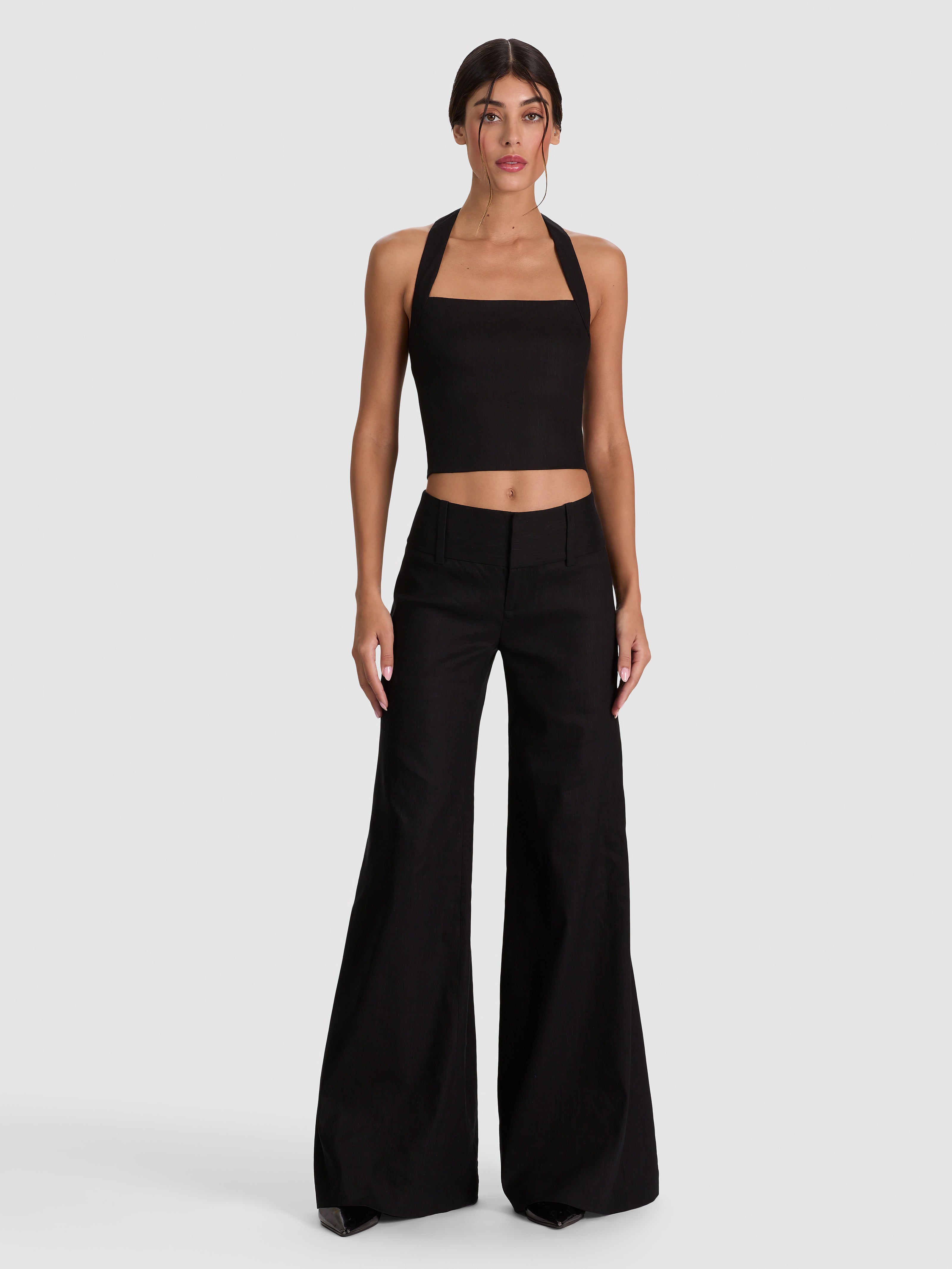 FIONA HALTER CROPPED TOP-Black-ALICE + OLIVIA