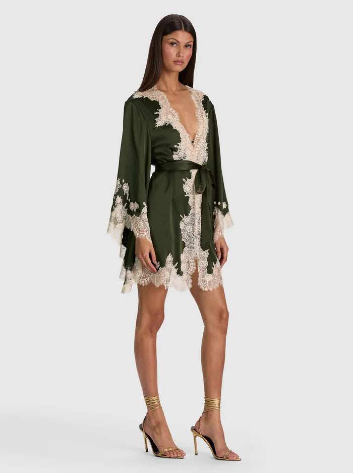 VESTAGLIA IN PIZZO DREA-ALICE + OLIVIA