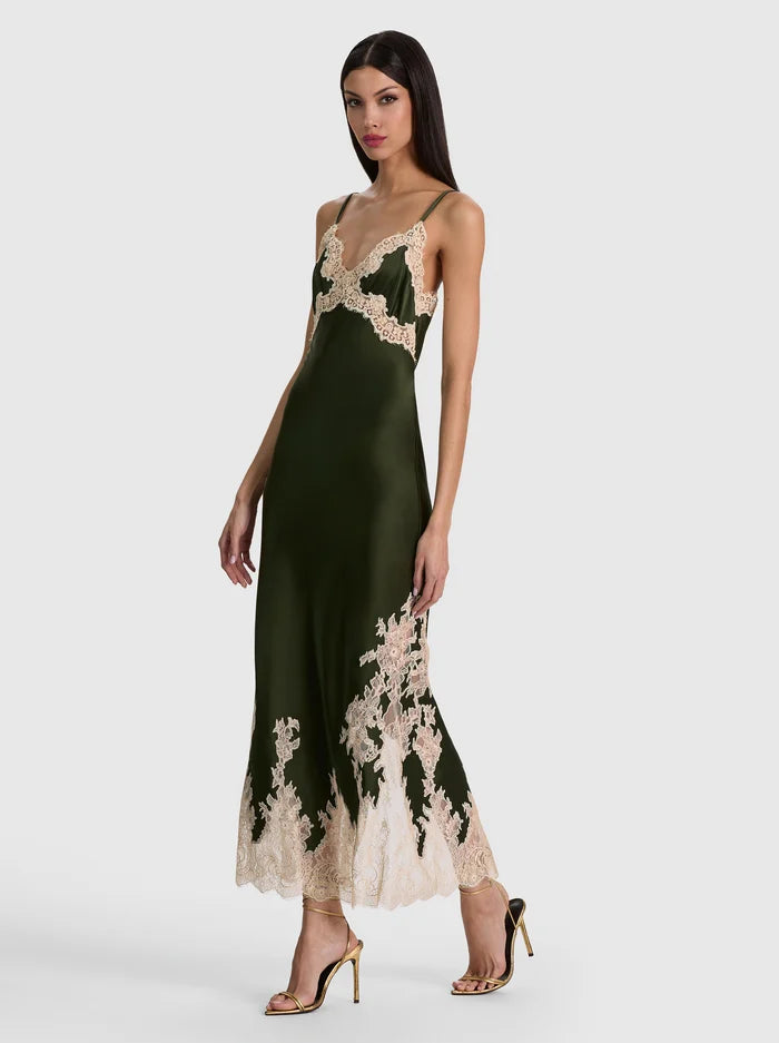 ROBE NUISSETTE JULIETTA EN DENTELLE DÉCOUPÉE-ALICE + OLIVIA