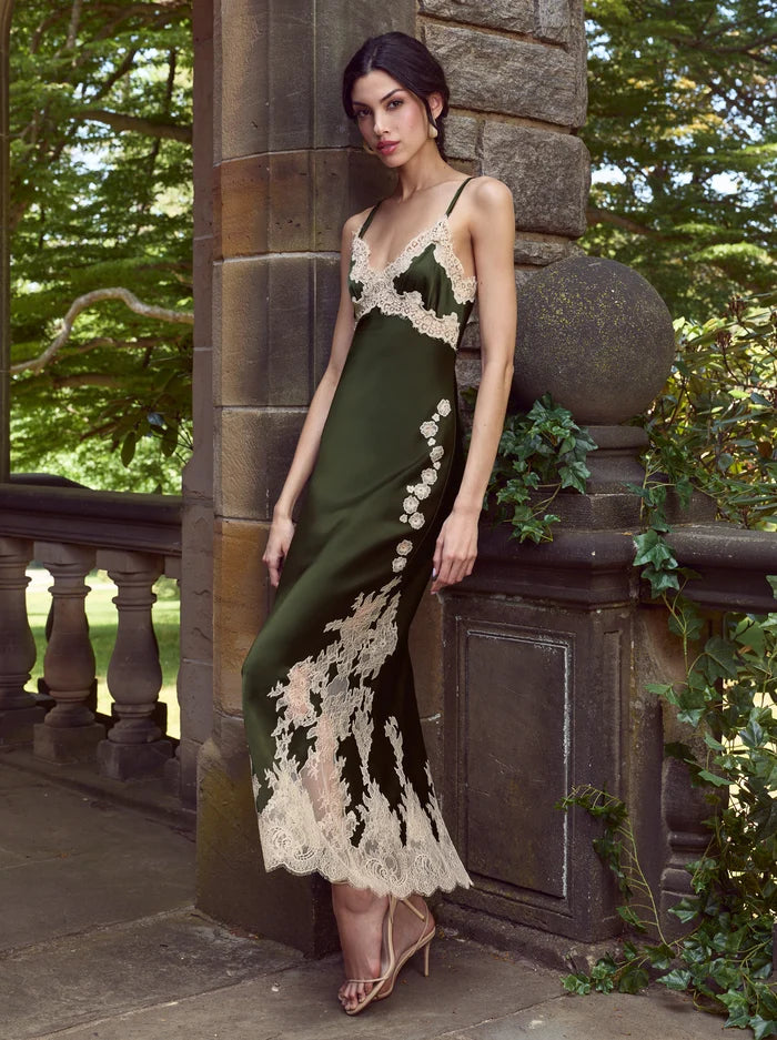 ROBE NUISSETTE JULIETTA EN DENTELLE DÉCOUPÉE-ALICE + OLIVIA