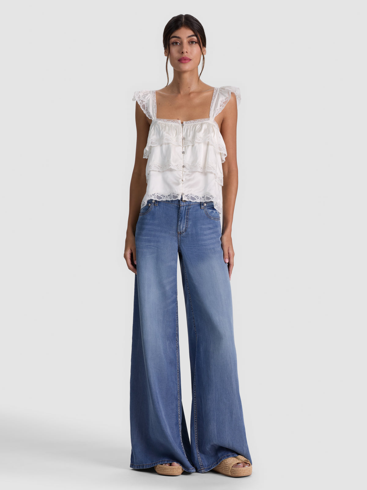 TOP CROP IN PIZZO A STRATI SYLVIE - VANIGLIA