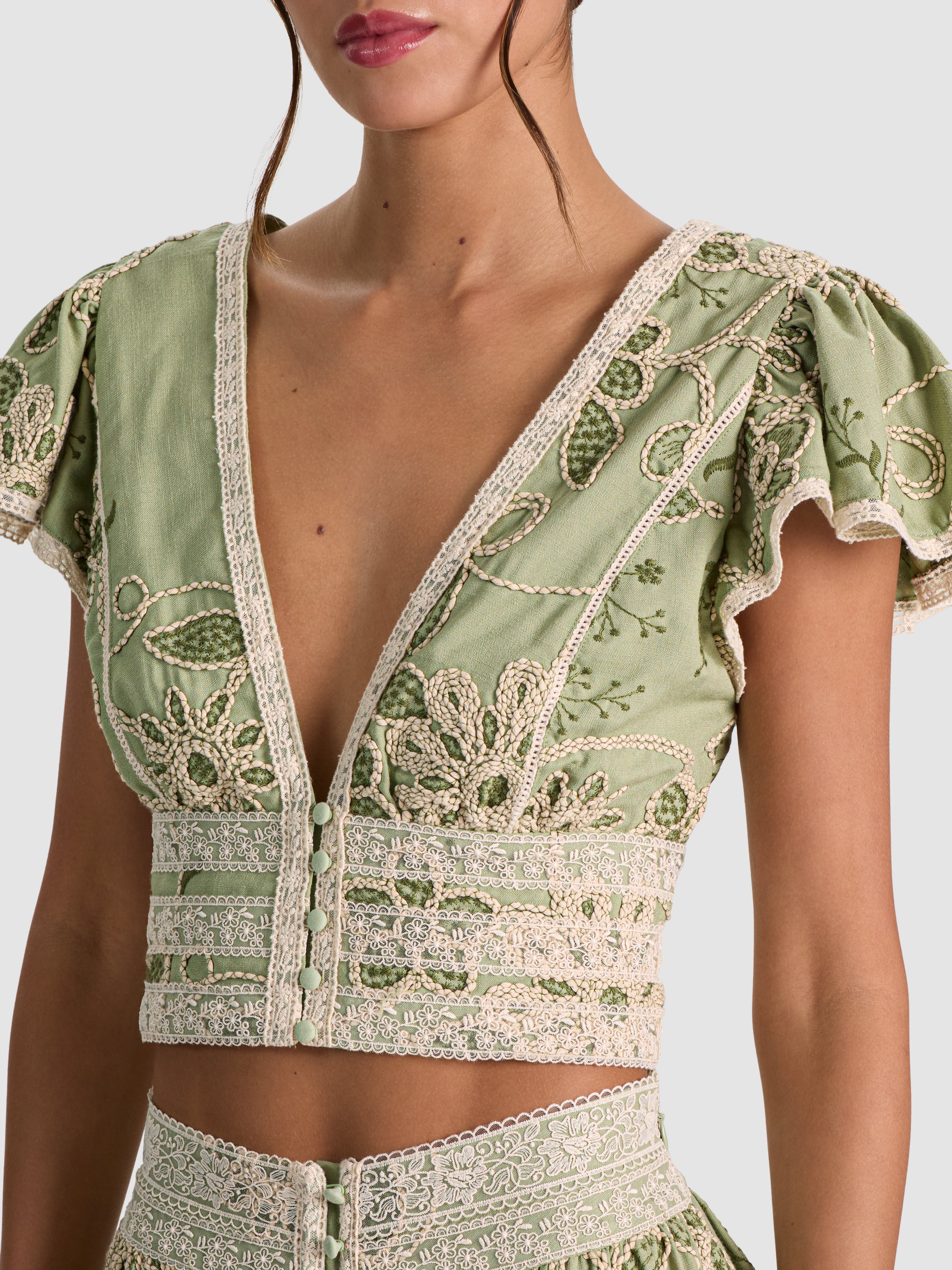 KEELEY EMBROIDERED FLUTTER SLEEVE TOP-GREEN LILY/OATMEAL-ALICE + OLIVIA