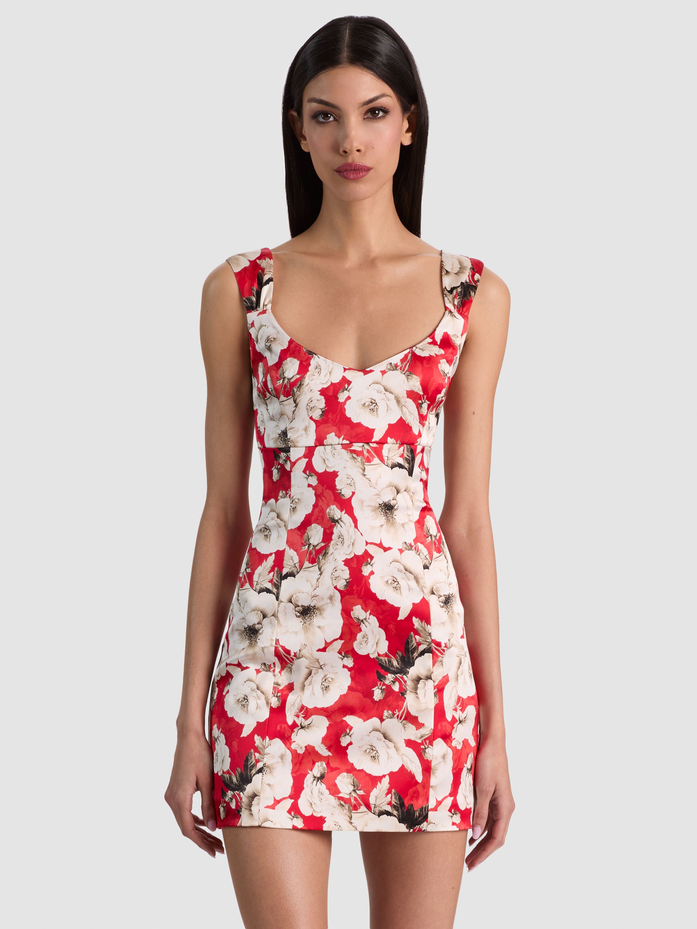 RENEE ROBE COURTE AJUSTÉE-ALICE + OLIVIA