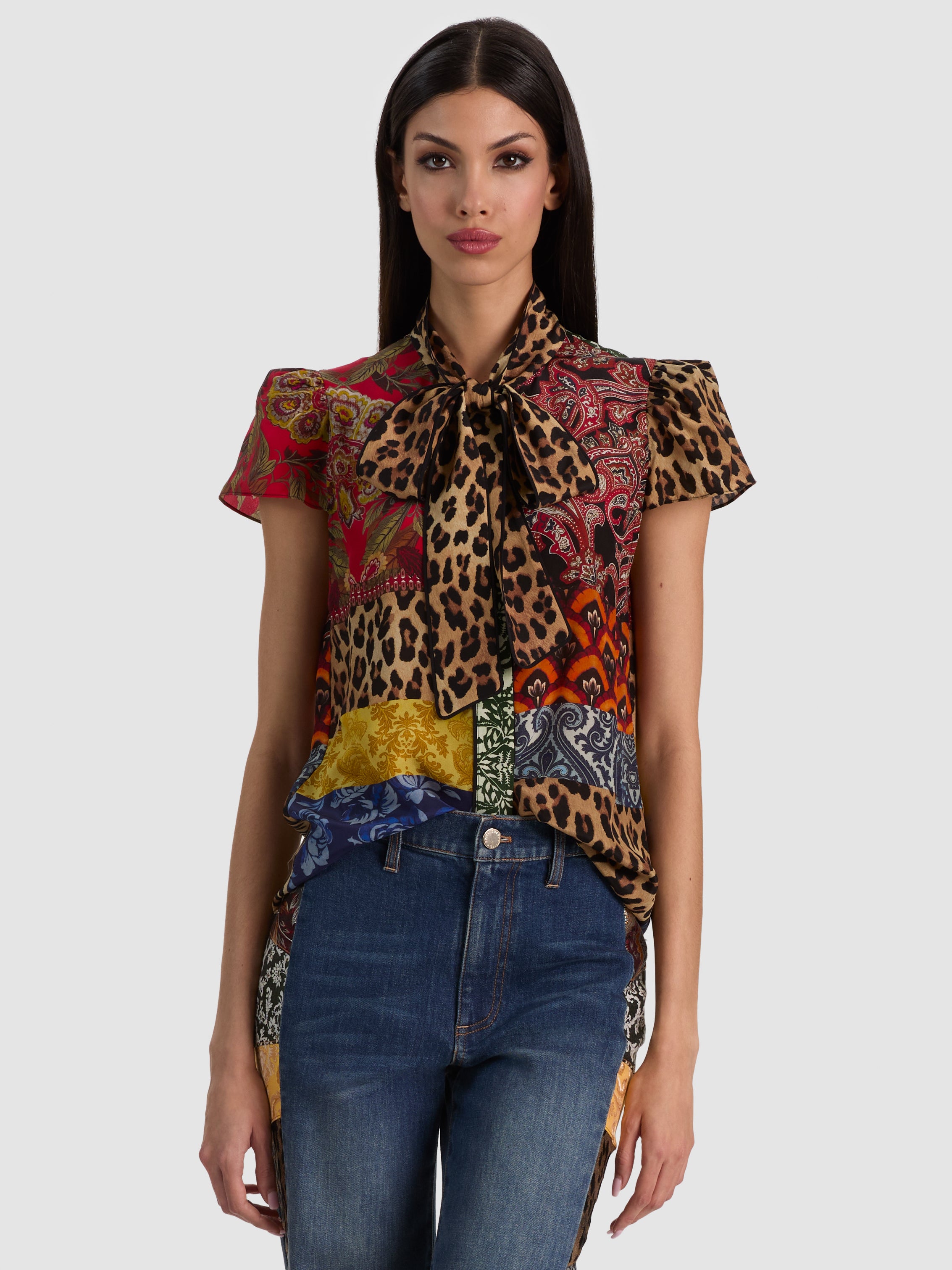 CAMICIA JEANNIE CON FIOCCO SUL COLLO E BOTTONI-ALICE + OLIVIA