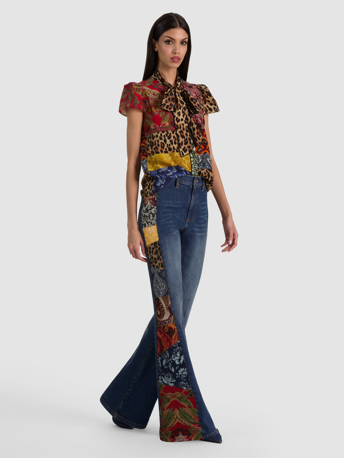 JEANNIE BOW COLLAR BUTTON DOWN - OFF THE GRID