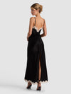 ROBE LONGUE À FENTES HAUTES ET BORDURE EN DENTELLE JULIETTA-ALICE + OLIVIA