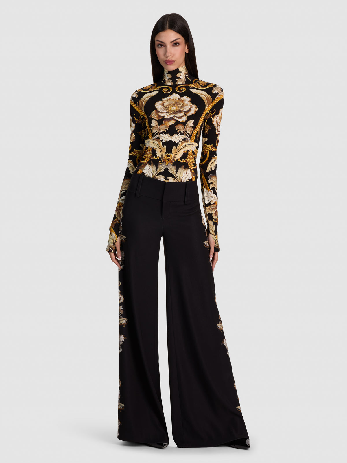 DELAINA TOP-NOIR ELEGANCE OFF WHITE-ALICE + OLIVIA