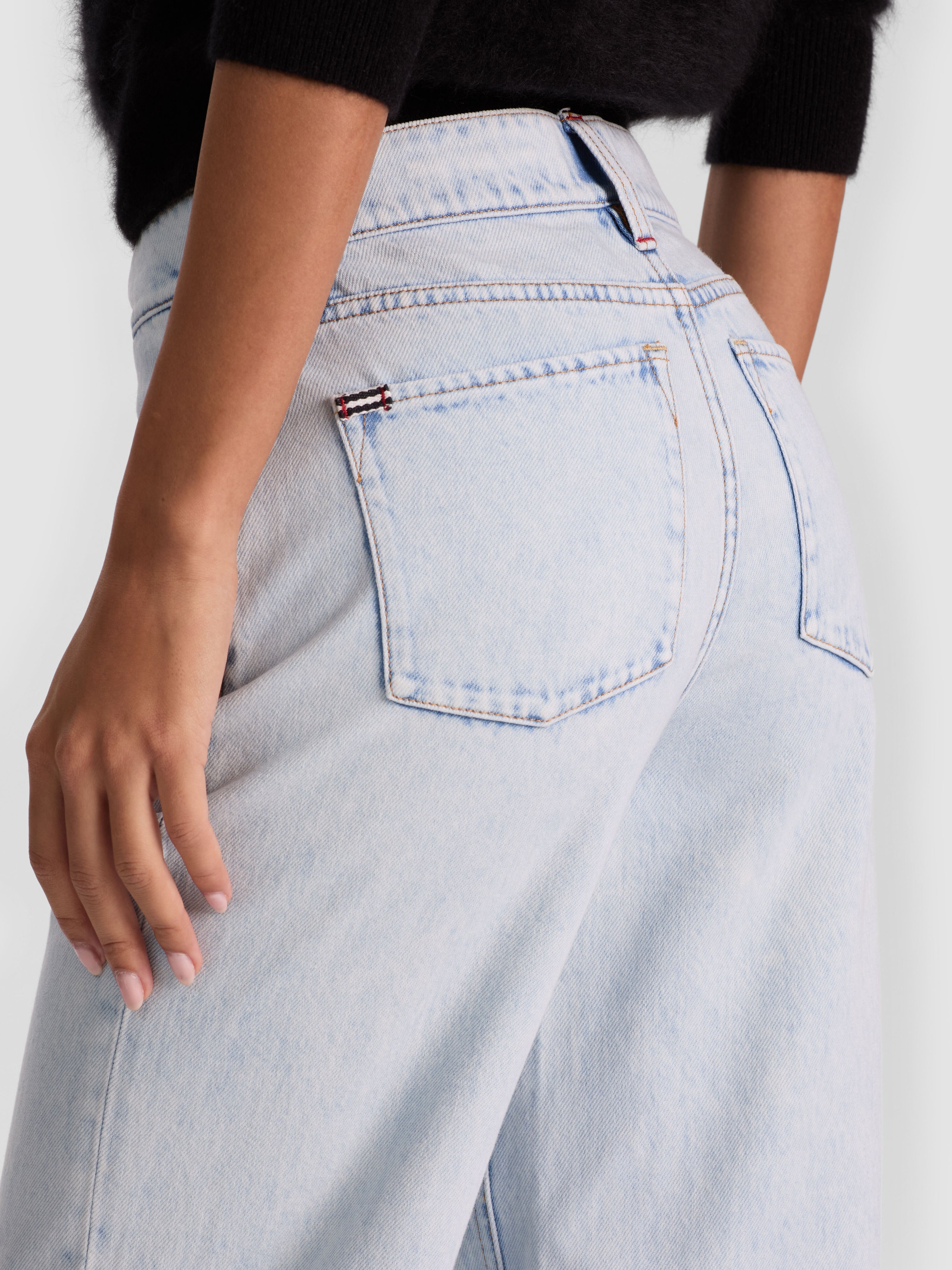 CHIC JEAN-DARLA LIGHT INDIGO-ALICE + OLIVIA