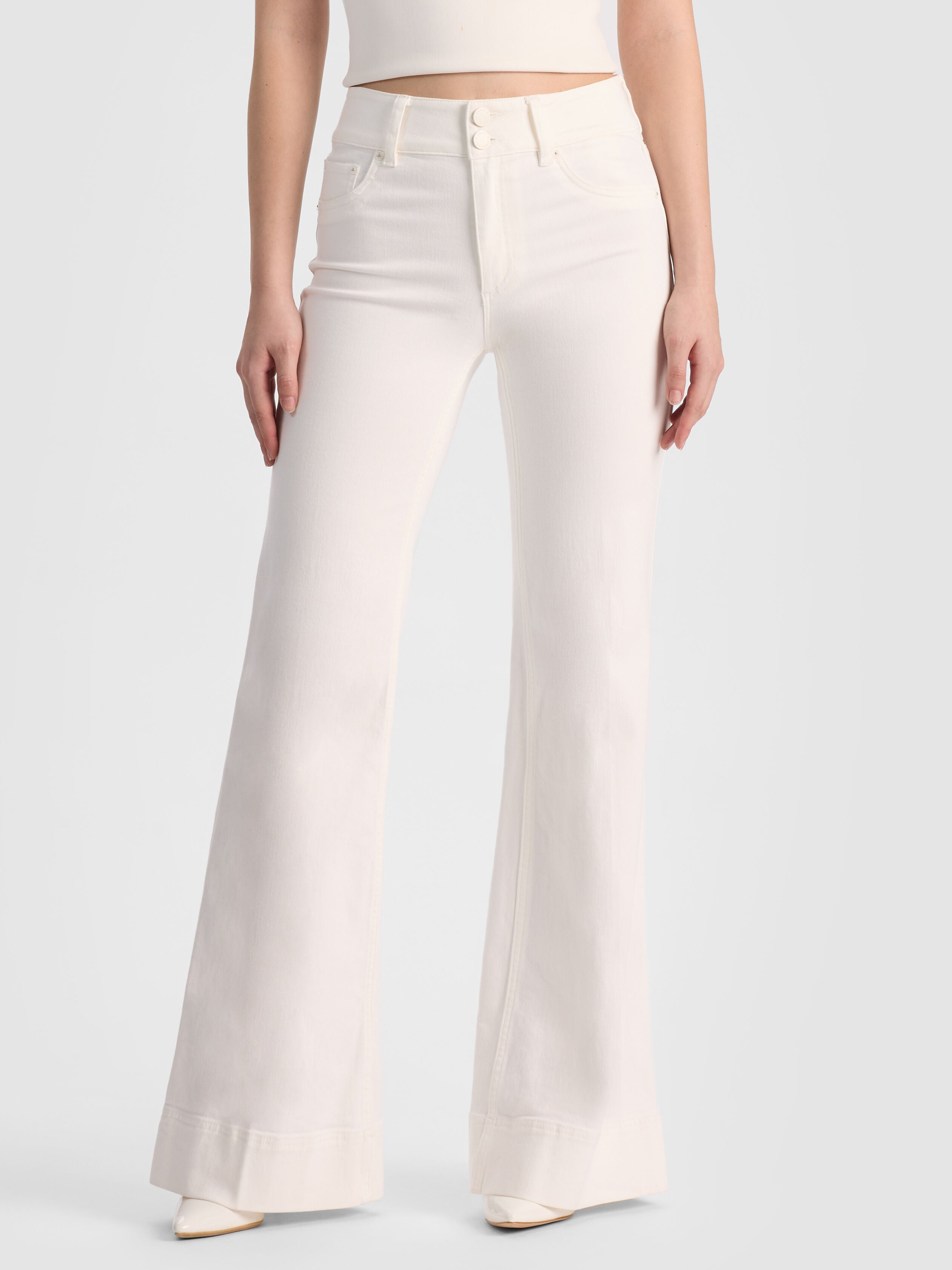 PERFECT JEAN-WHITE-ALICE + OLIVIA
