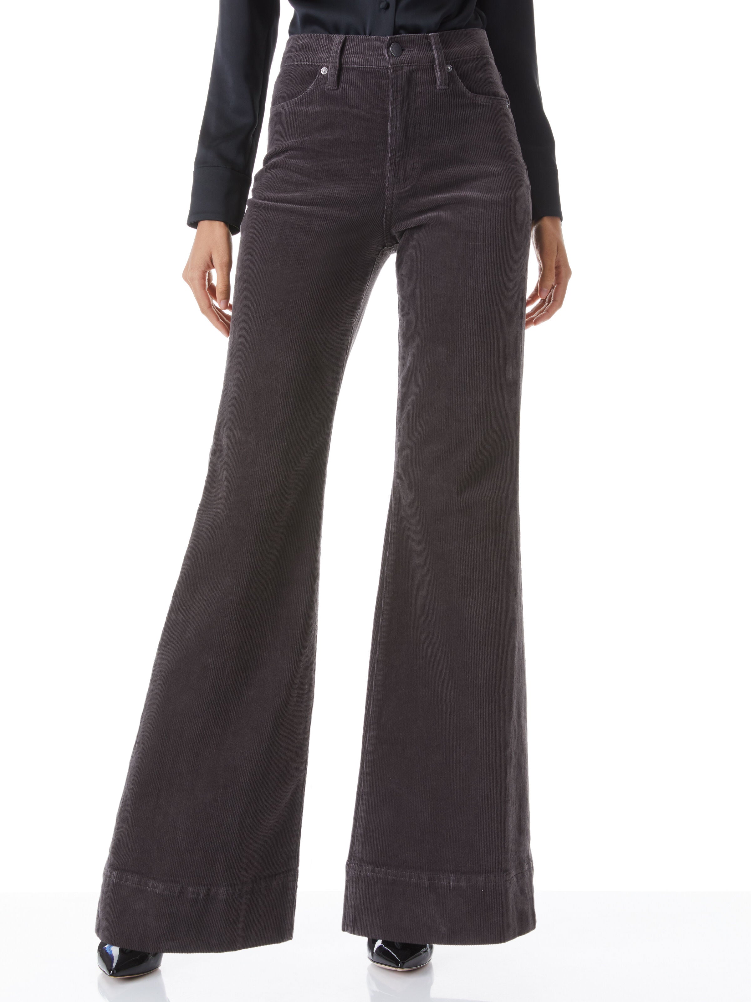 BEAUTIFUL HIGH RISE BELL JEAN