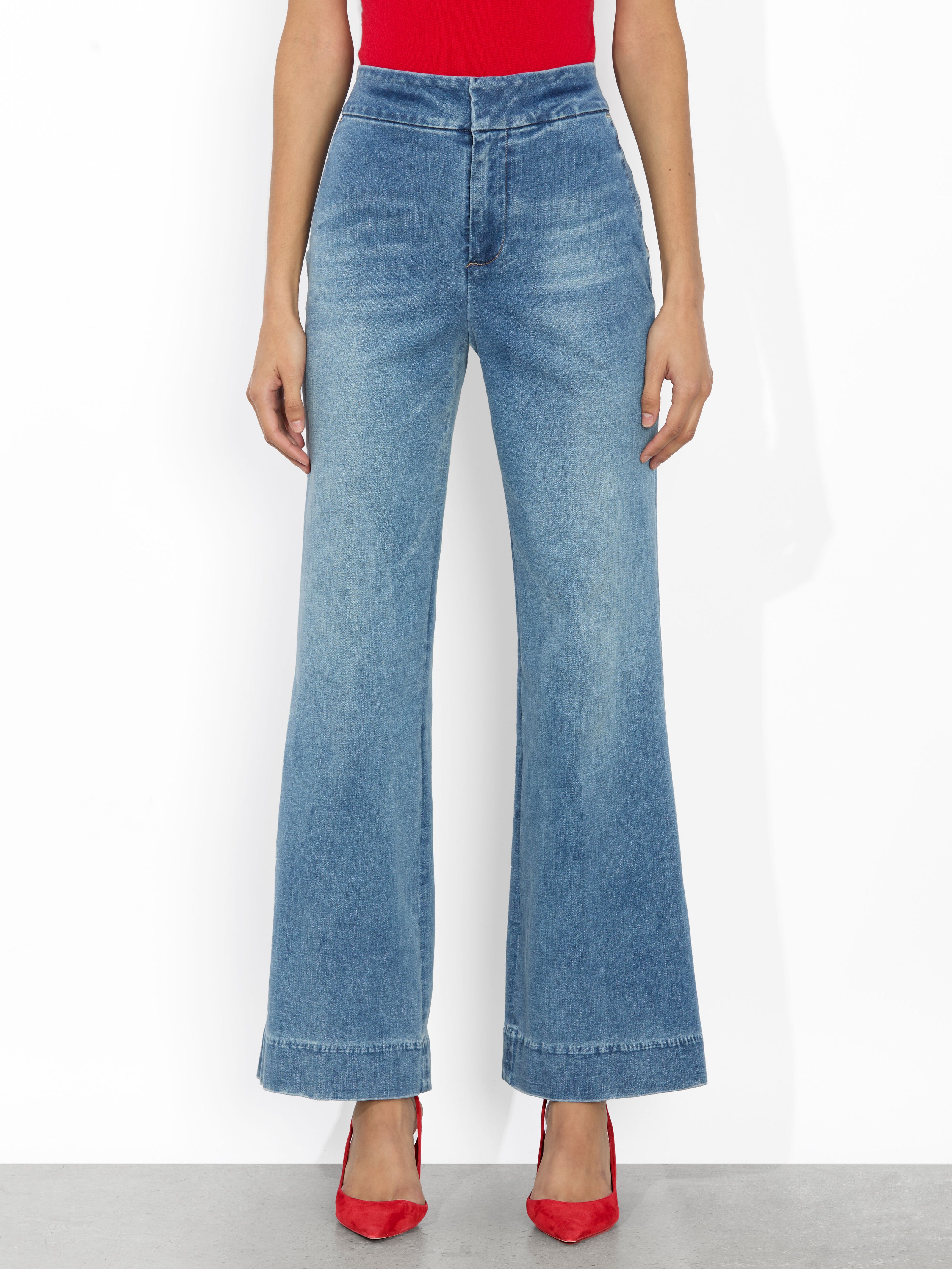 JEAN ÉVASÉ QUINN-ALICE + OLIVIA