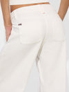AMAZING JEAN-OFF WHITE-ALICE + OLIVIA