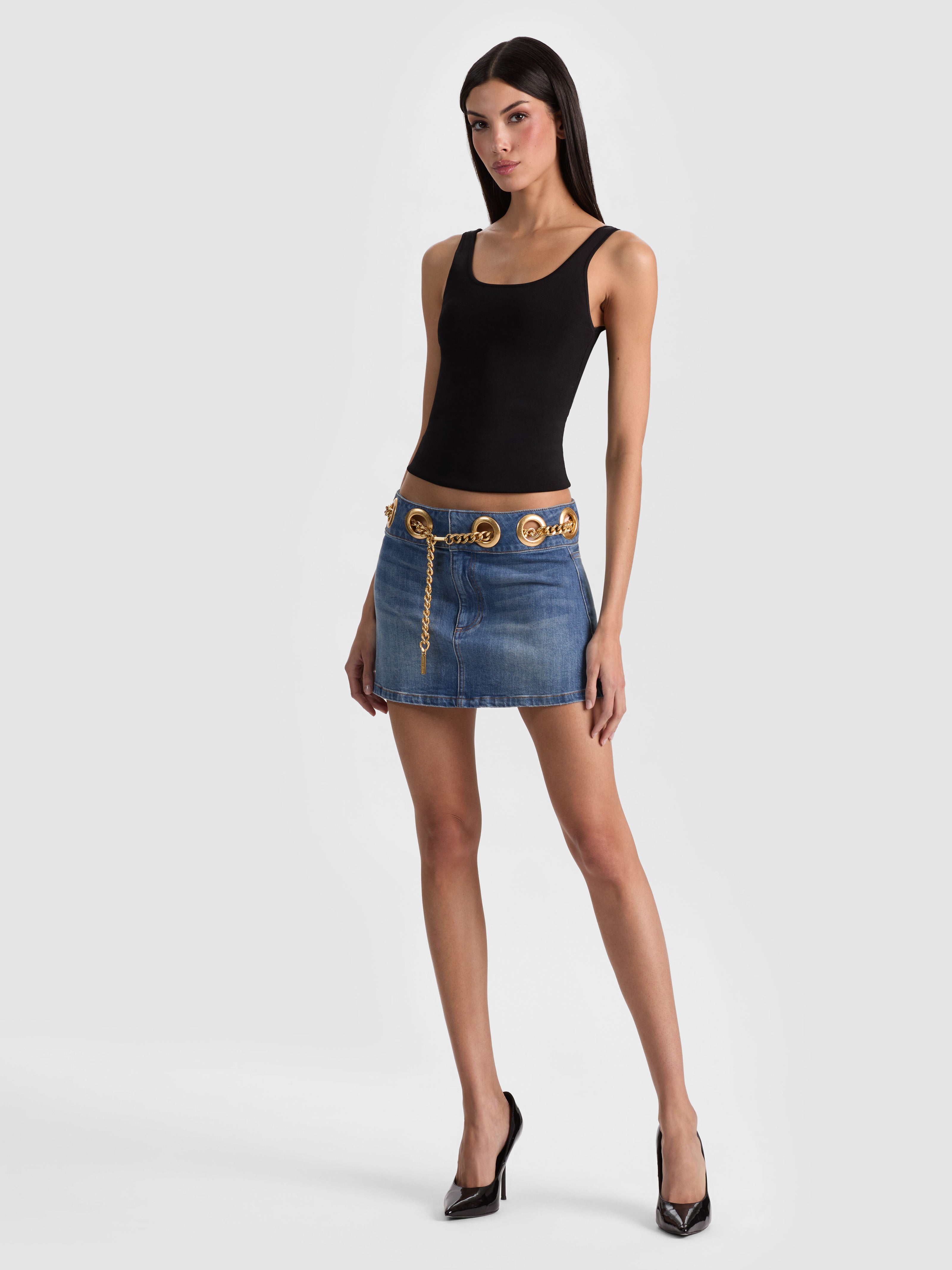 MORGANA CHAIN BELT DENIM MINI SKIRT-BROOKLYN BLUE-ALICE + OLIVIA