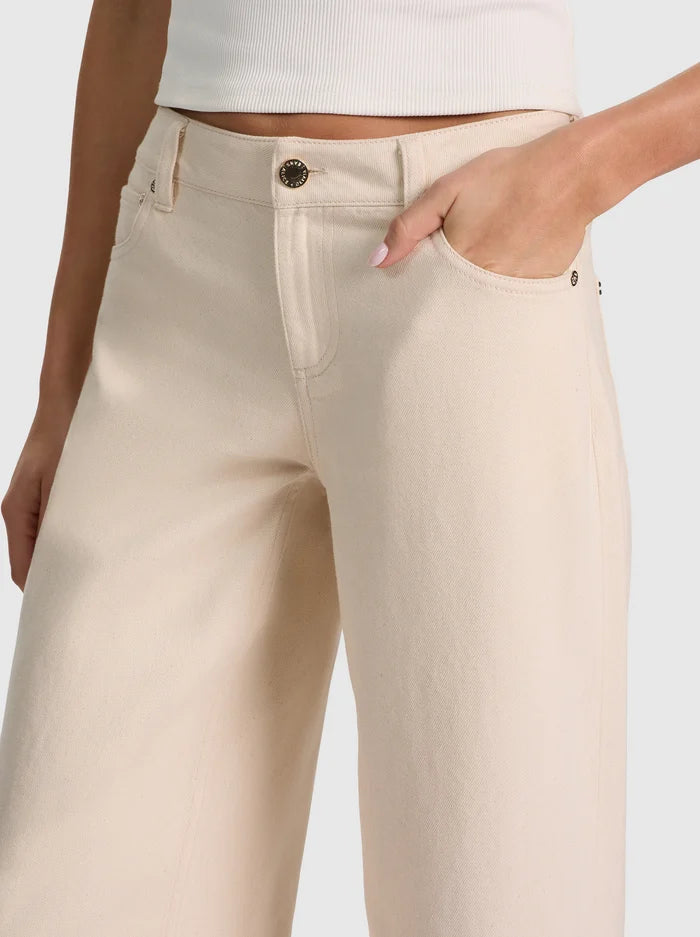 CLAYTON LR ROLL CUFF RELAXED CROPPED JEAN-NATURAL-ALICE + OLIVIA