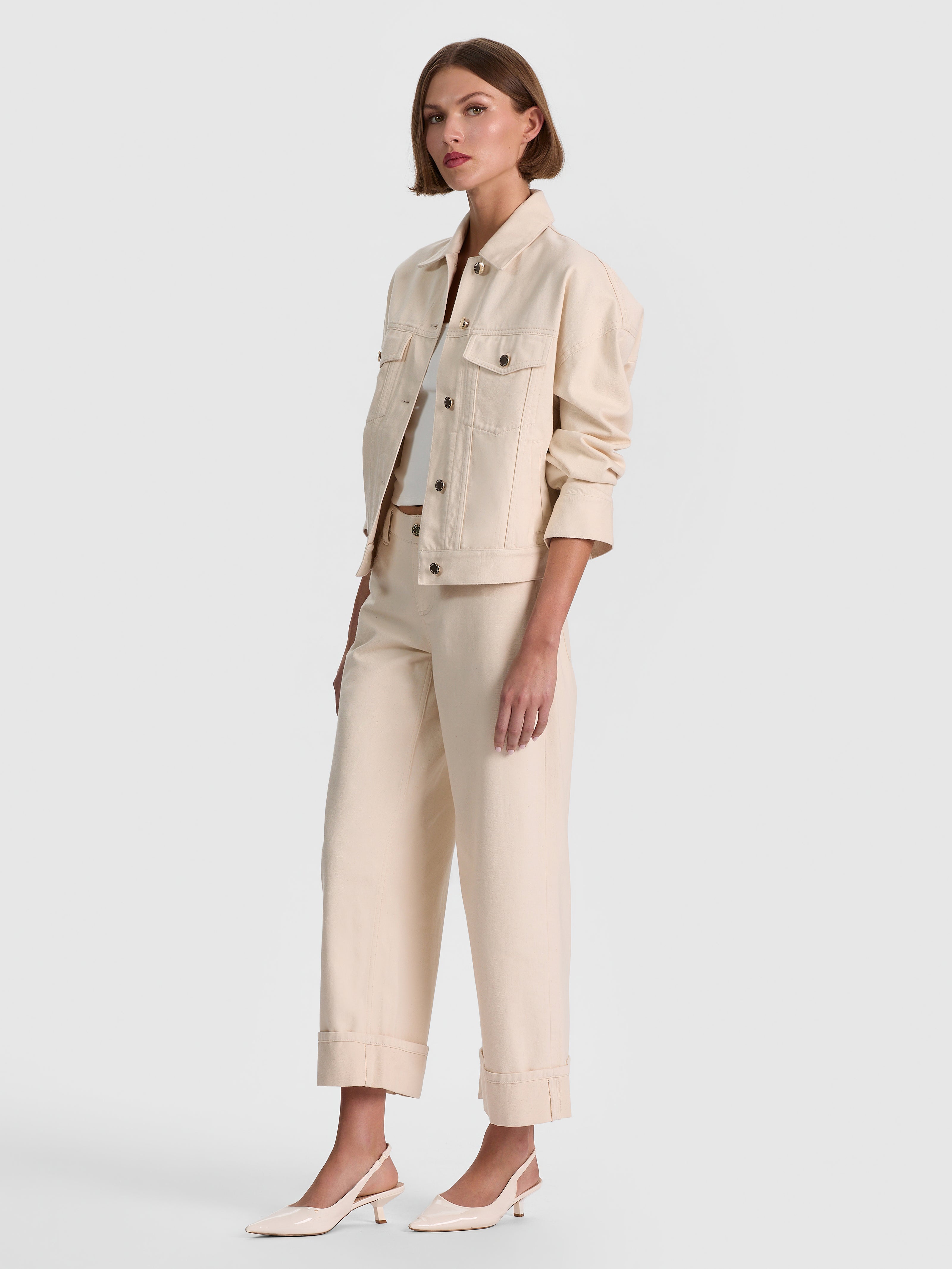 VESTE CAMIONNEUR SURTAILLEE EN JEAN JESSE-ALICE + OLIVIA