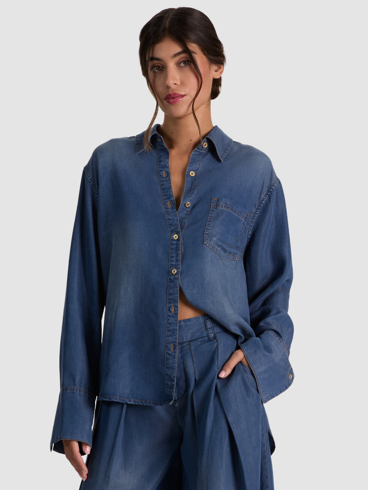 CAMICIA DI JEANS OVERSIZE IN COTONE - BROOKLYN BLUE