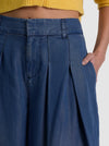 BLAIRE PLEATED JEAN-BROOKLYN BLUE-ALICE + OLIVIA