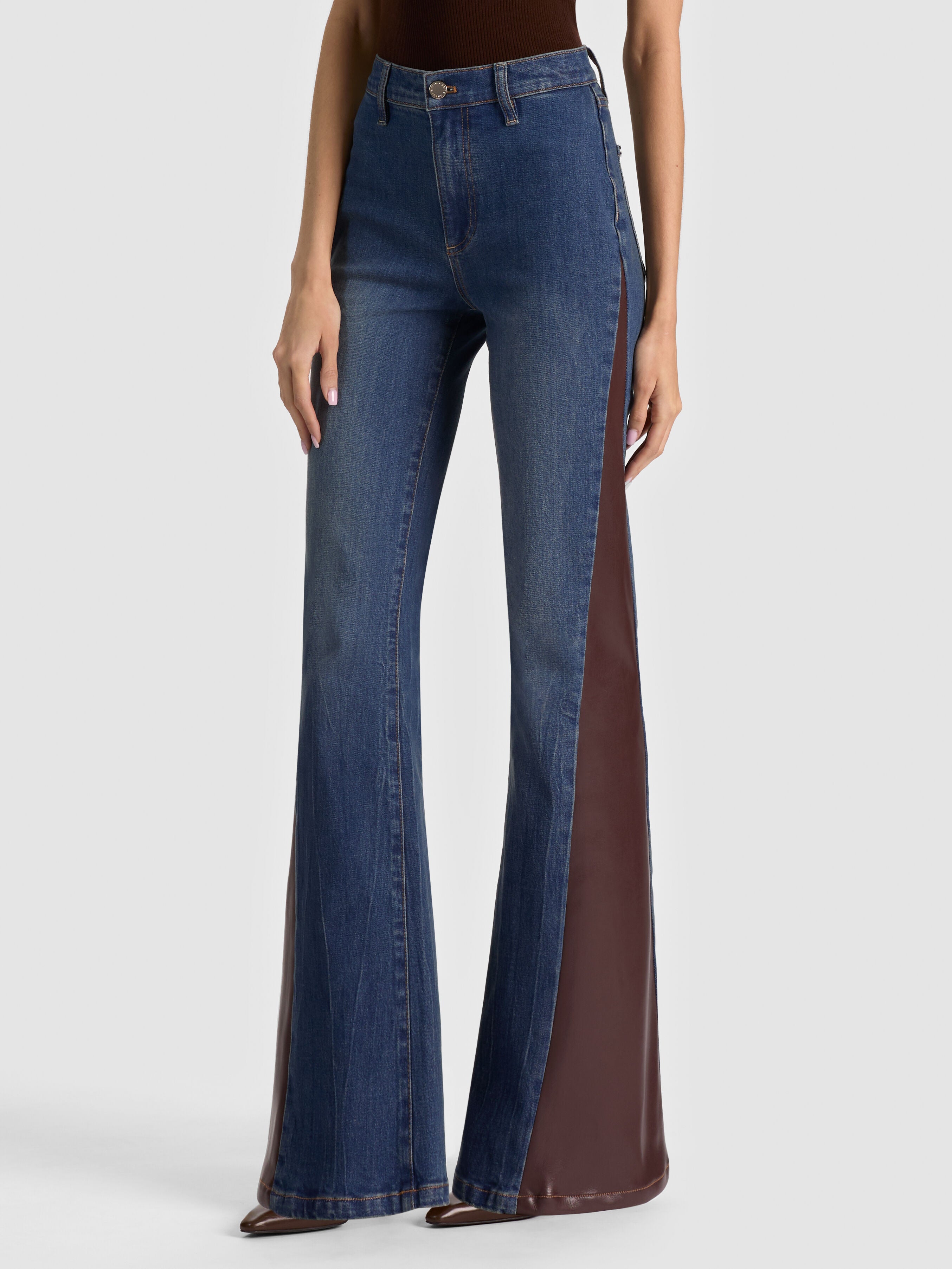 JEAN DÉCOUPÉ VEGAN SB-ALICE + OLIVIA