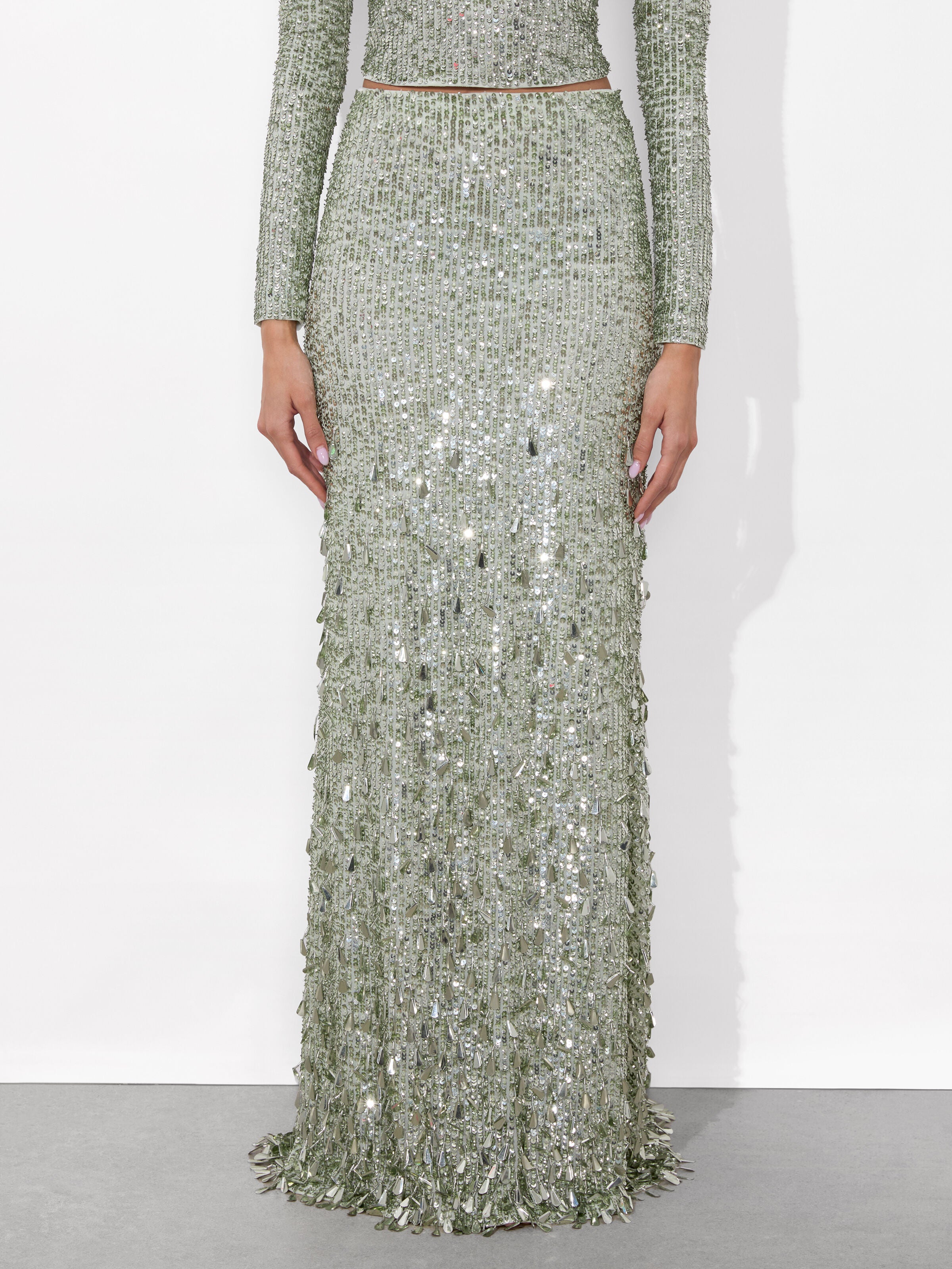 JUPE DE ROBE À PAILLETTES DE CHARITÉ-ALICE + OLIVIA