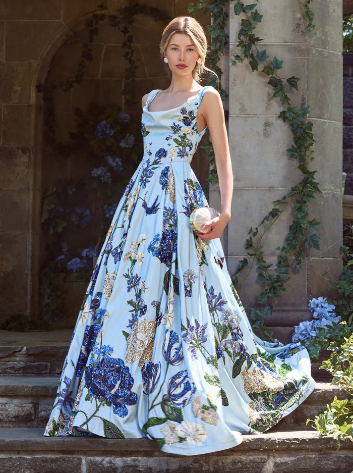 ESTRELLA EMBELLISHED GOWN-FLY AWAY-ALICE + OLIVIA