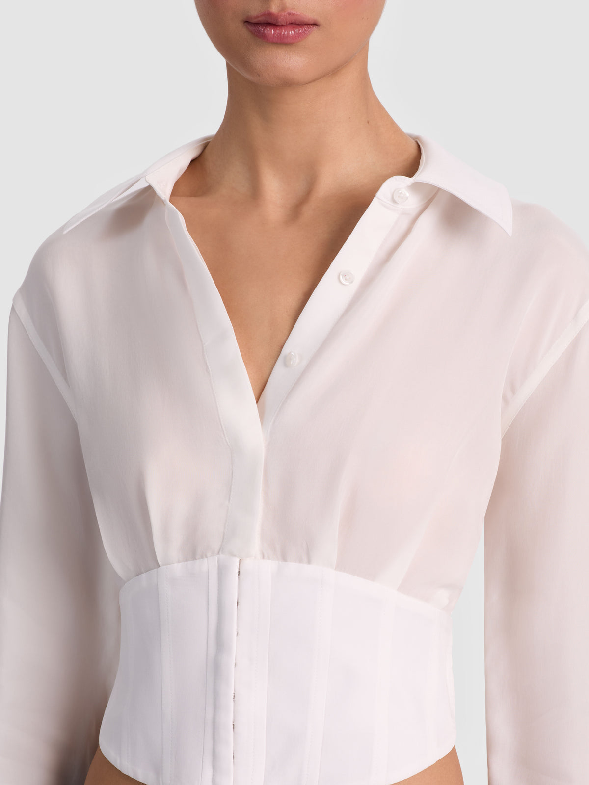 CHEMISE BOUTONNÉE CORSAGE COUSUE EDIE-ALICE + OLIVIA