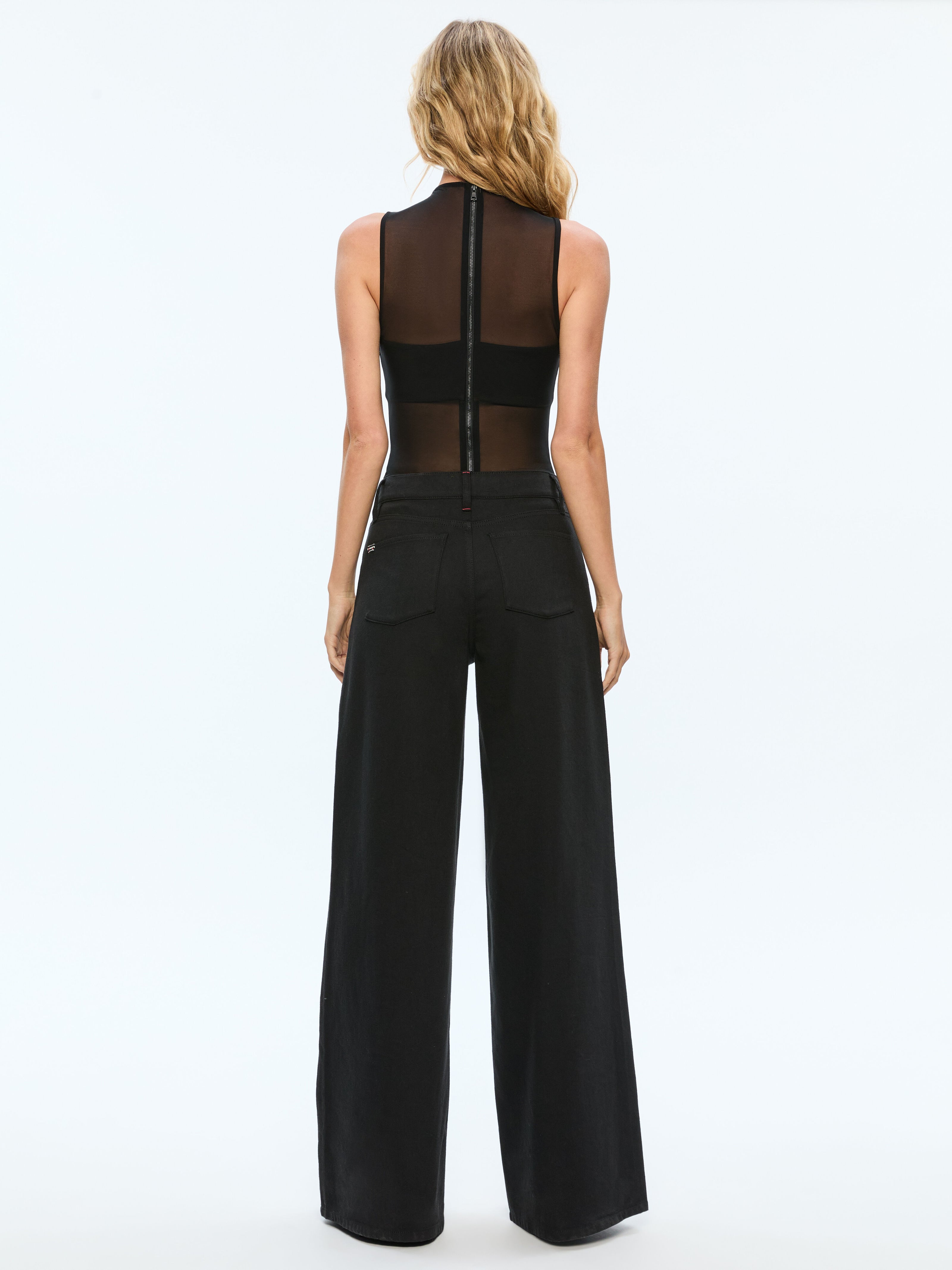 BODY NICHOL-ALICE + OLIVIA