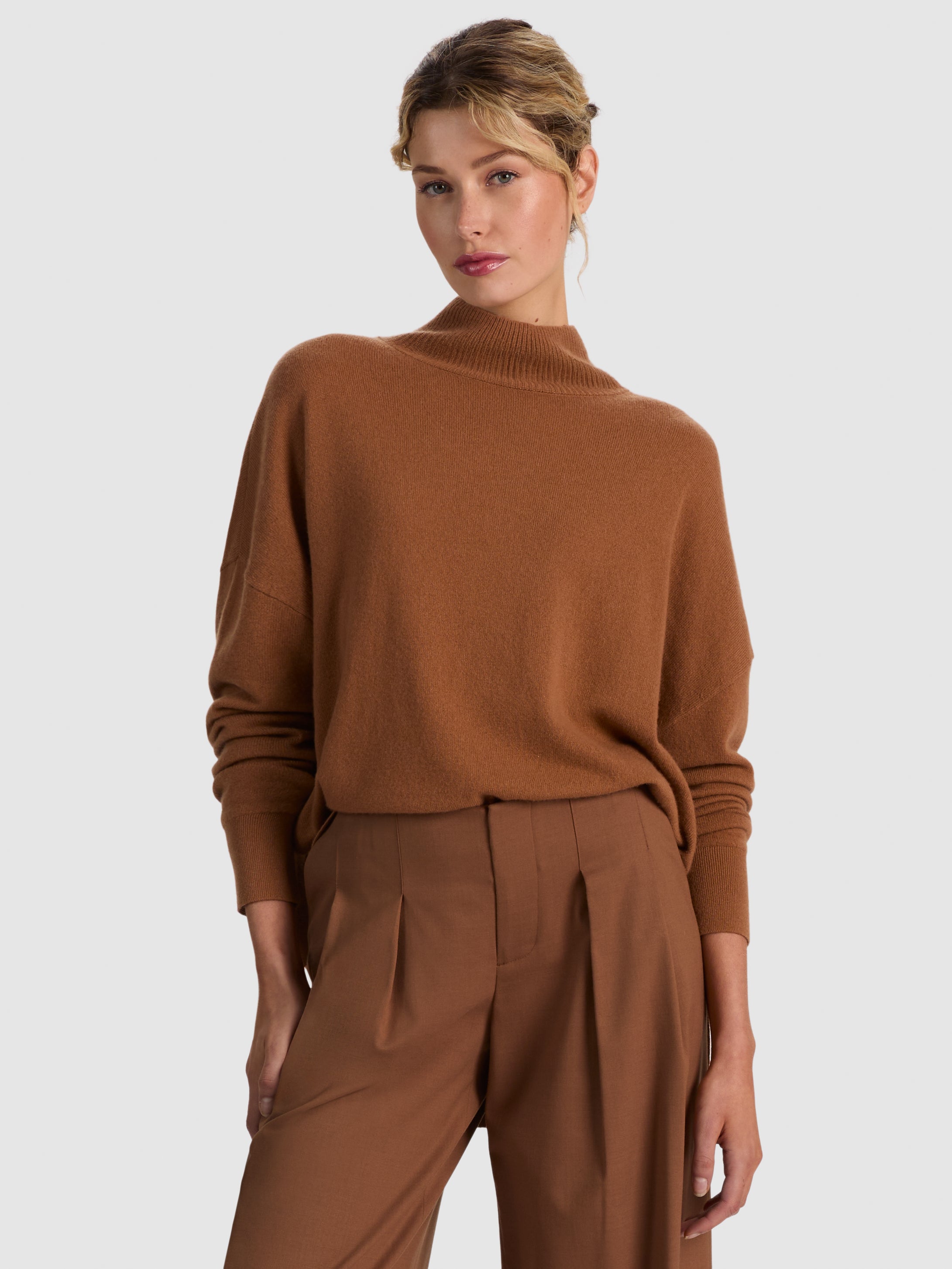 DOLCEVITA BARBRA IN CASHMERE-ALICE + OLIVIA