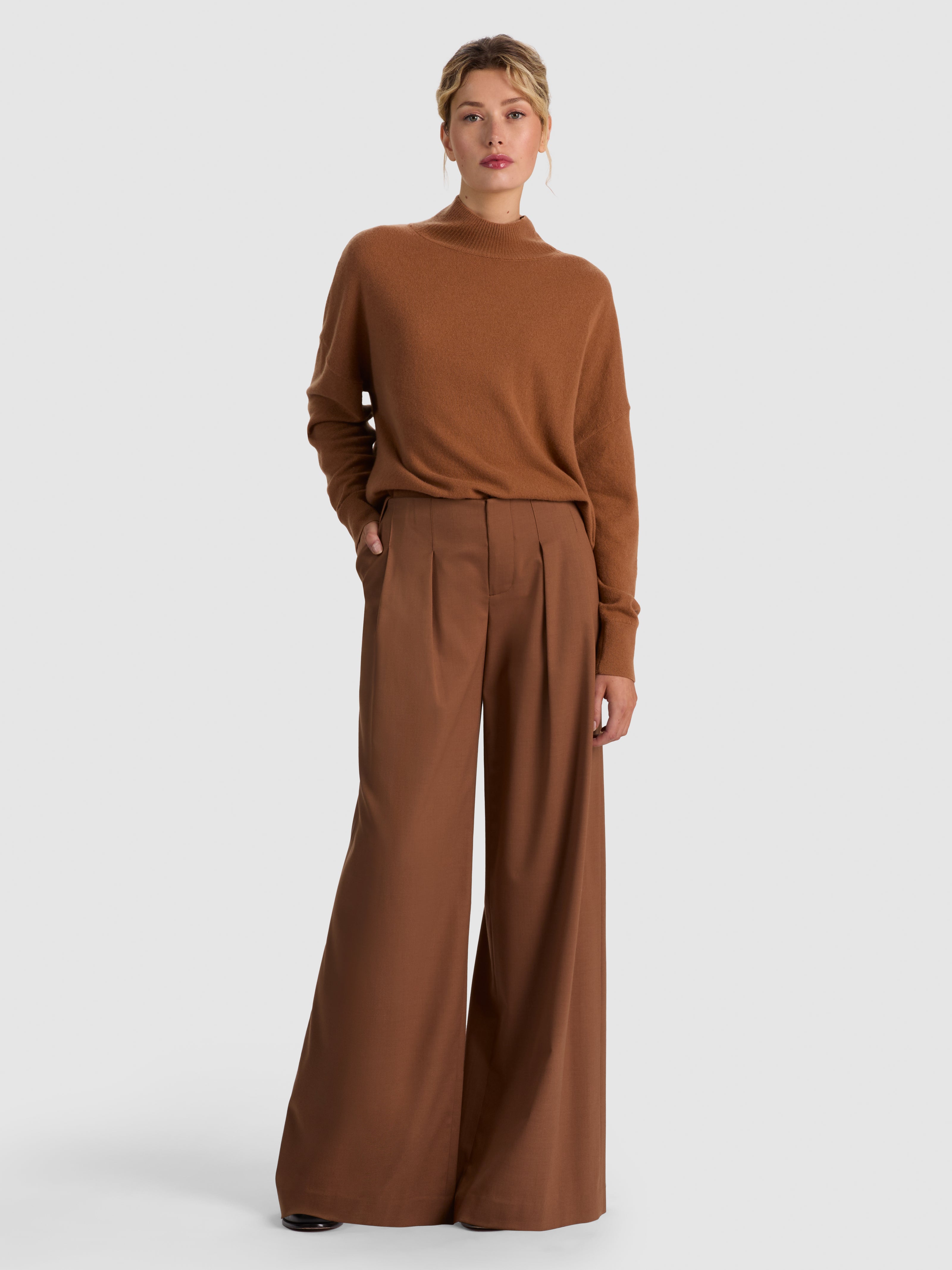 DOLCEVITA BARBRA IN CASHMERE-ALICE + OLIVIA