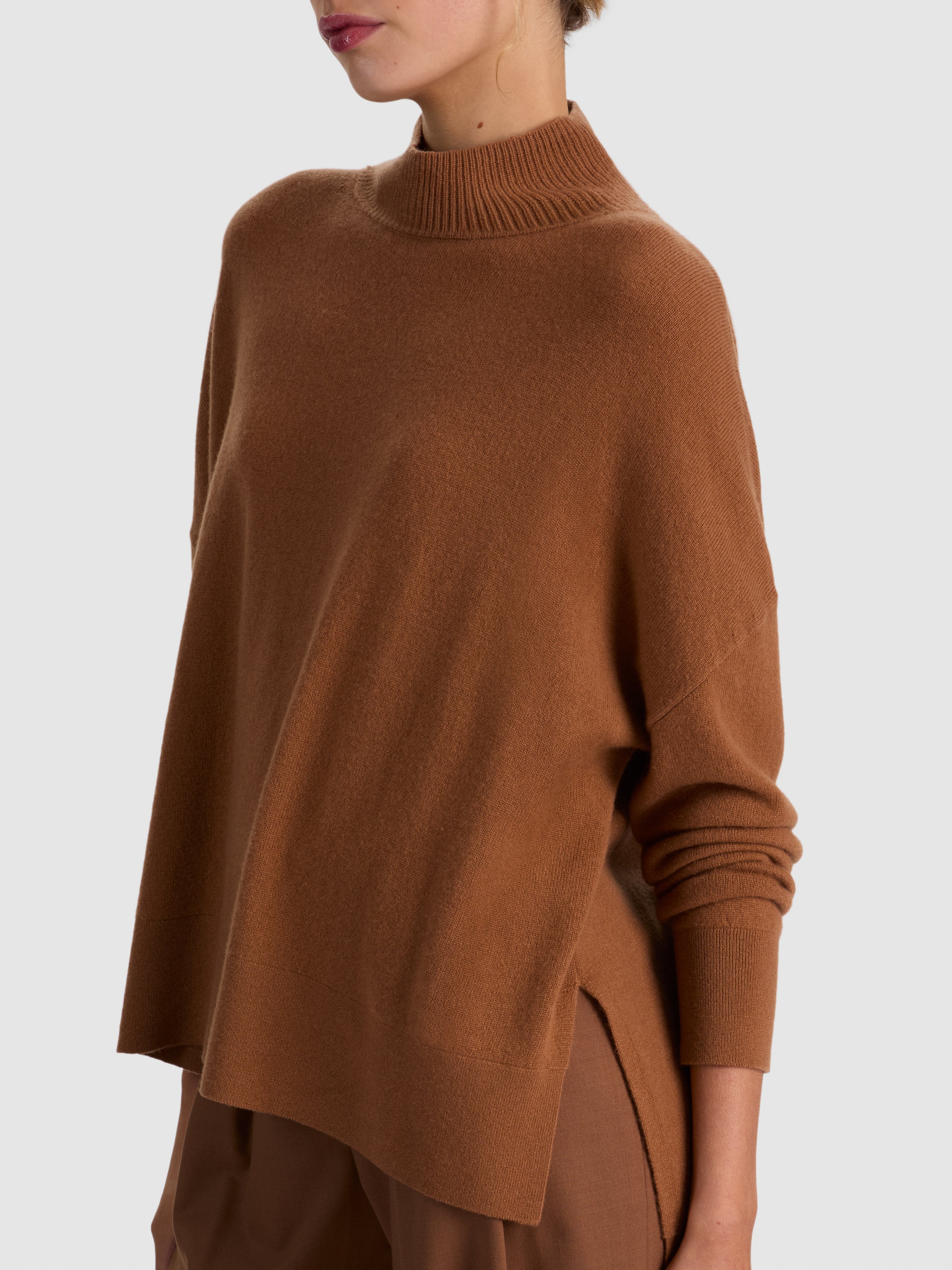 DOLCEVITA BARBRA IN CASHMERE-ALICE + OLIVIA