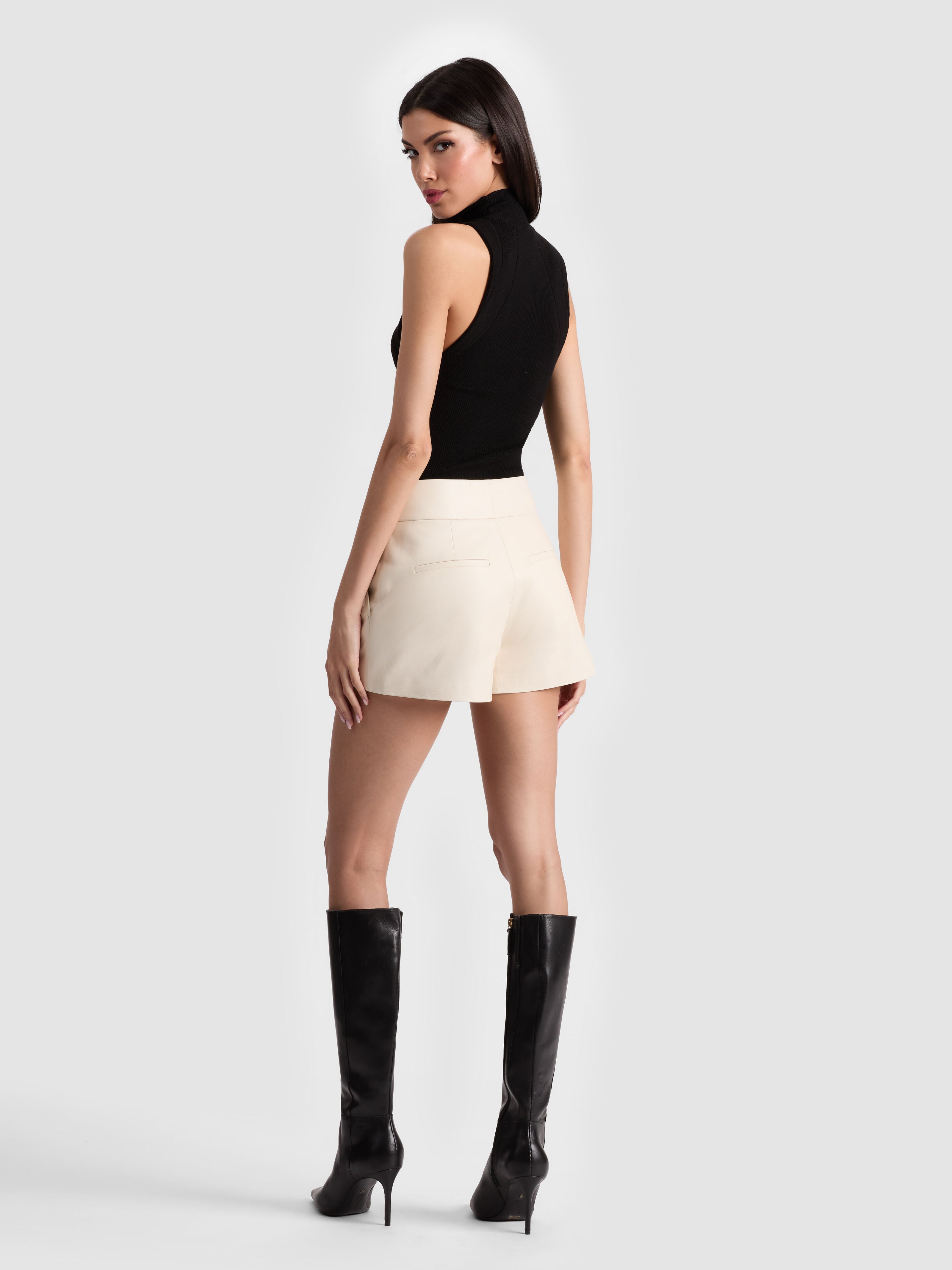 CADY LEATHER SHORT-WHITE-ALICE + OLIVIA