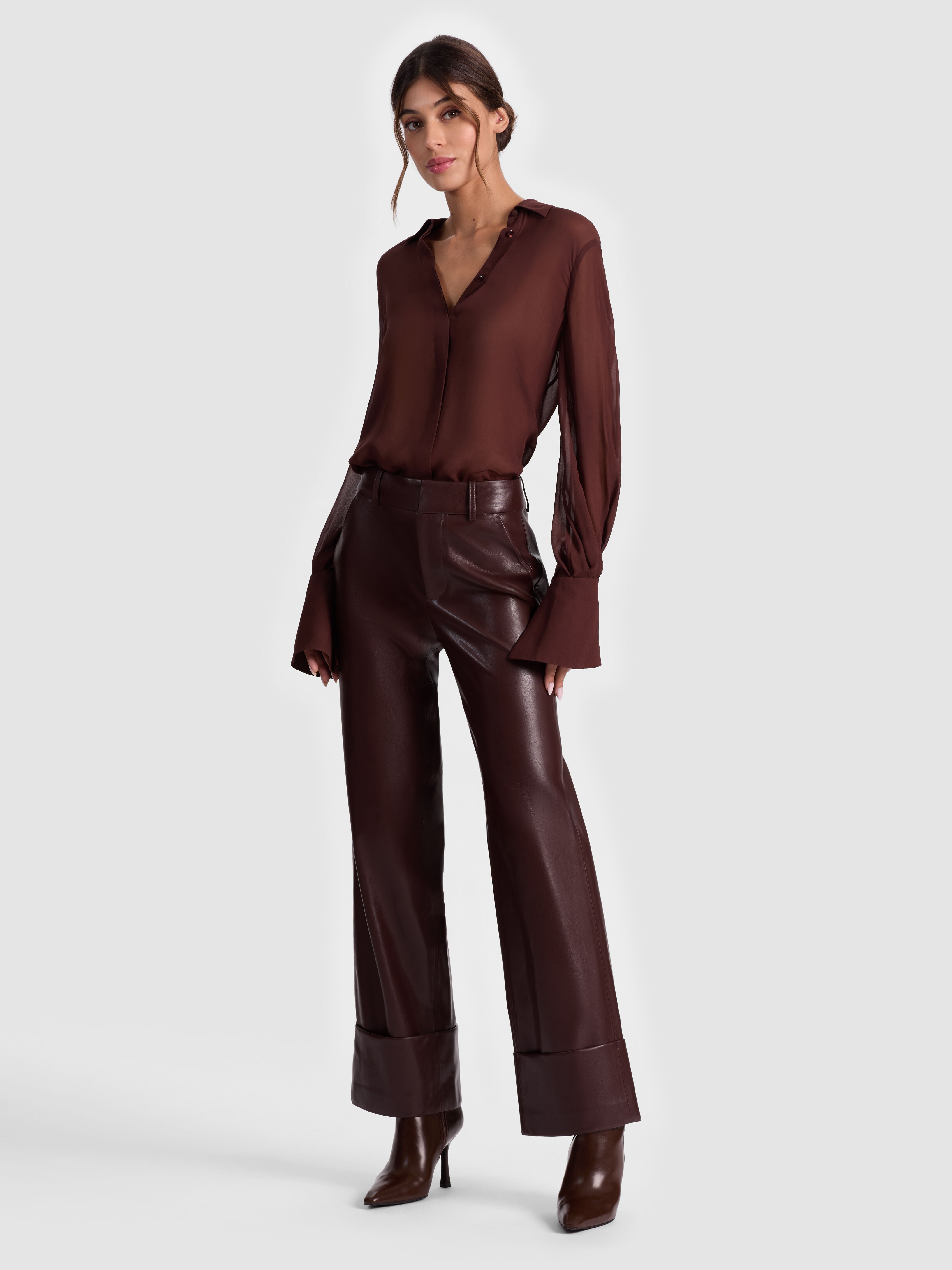 ALEXANDER VEGAN ANKLE PANT in DARK CHOCOLATE | ALICE + OLIVIA