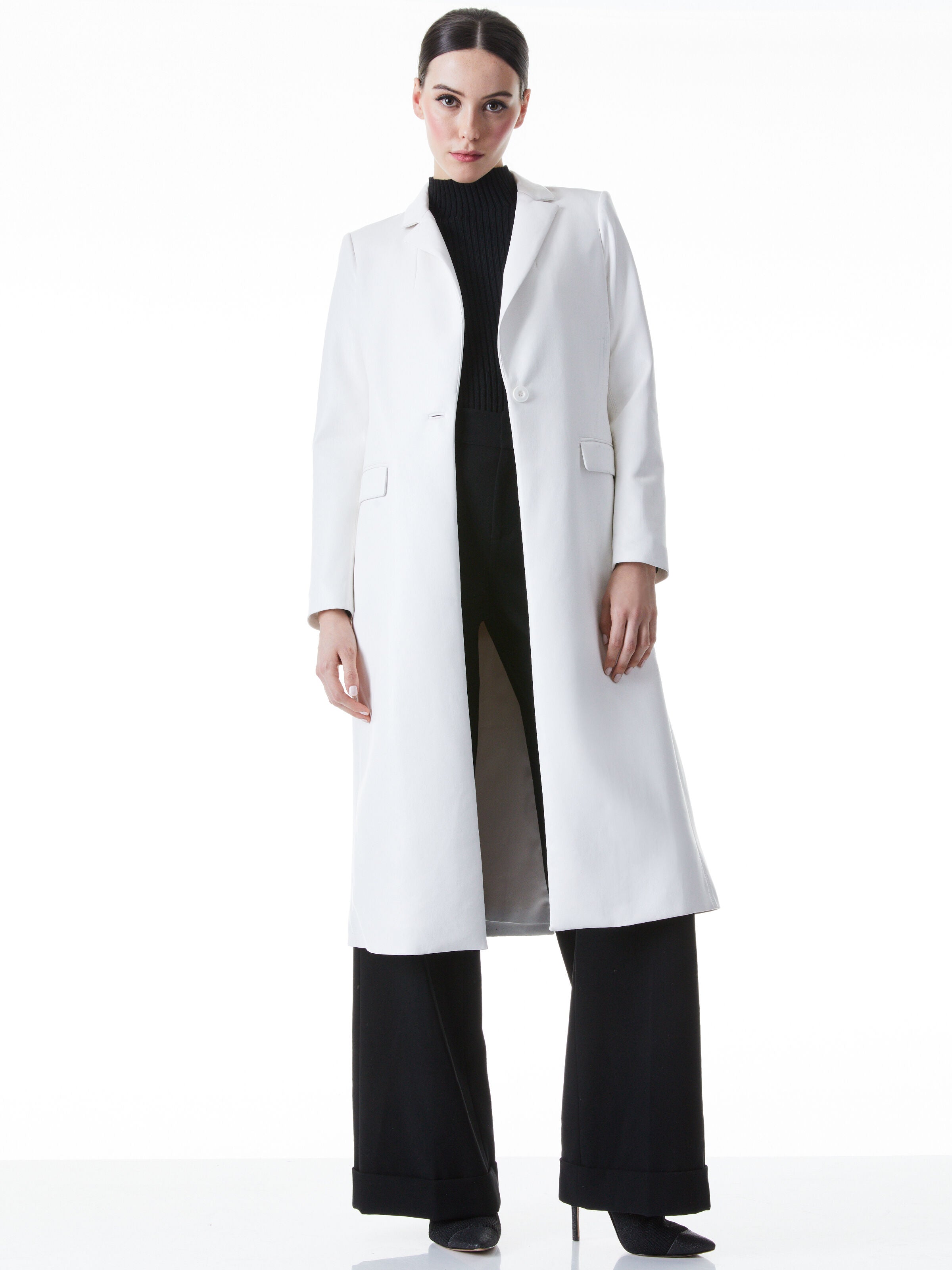 BLAZER LONG EN CUIR VÉGÉTALIEN MACEY-ALICE + OLIVIA